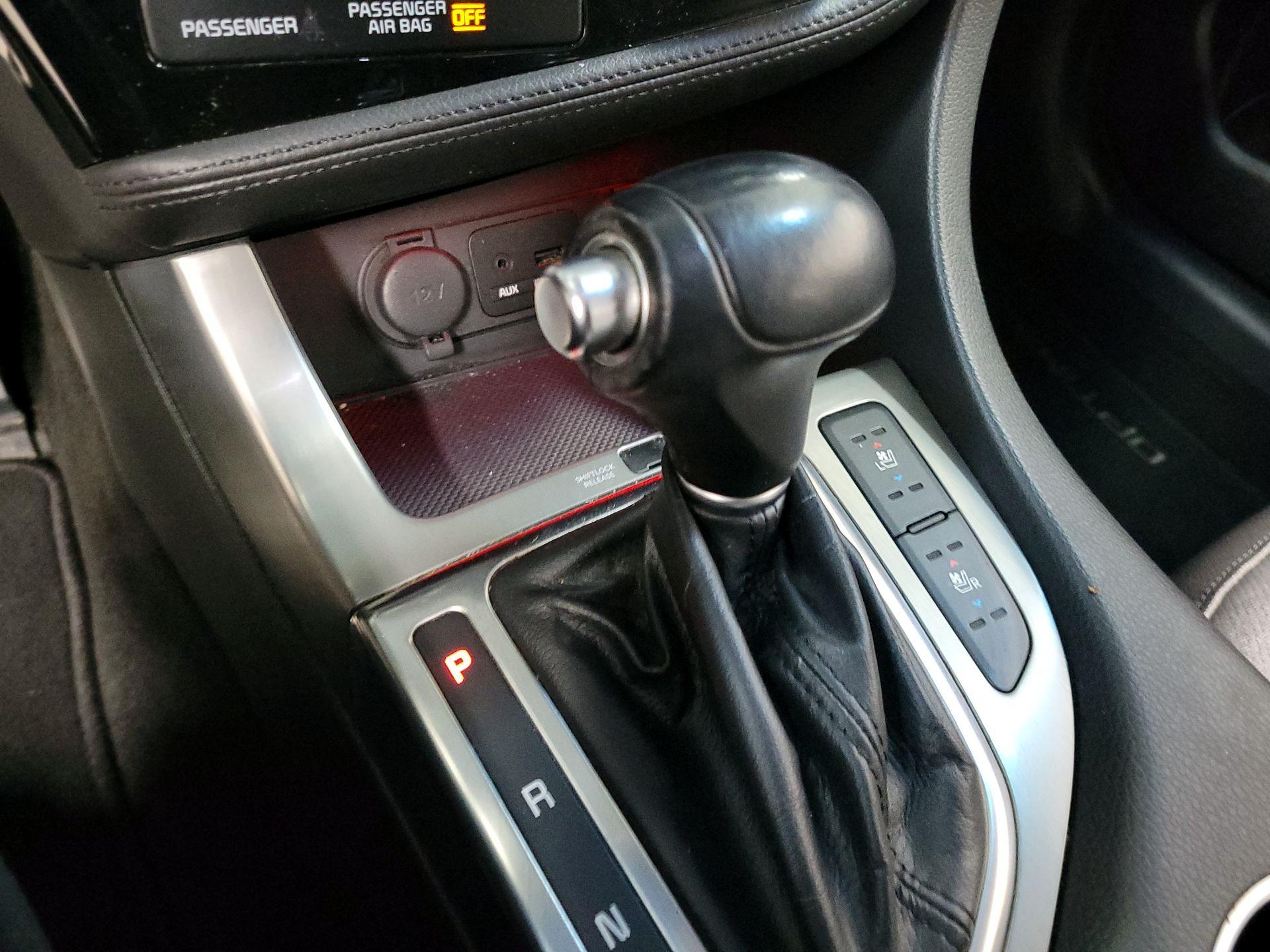 Thumbnail: 2014 Kia Optima - 13