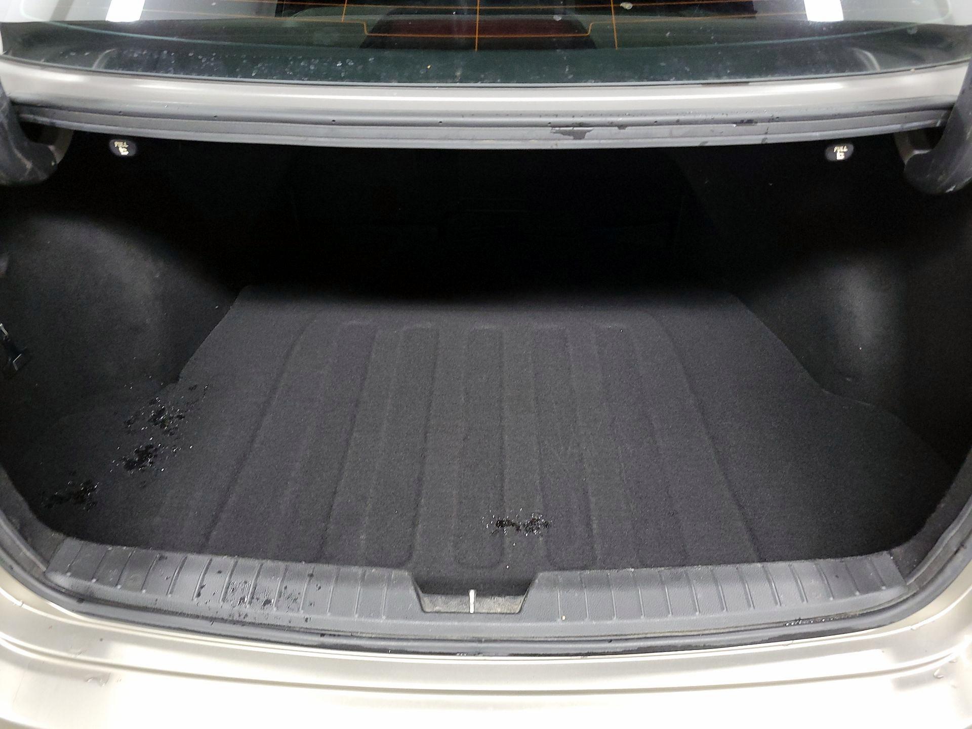 Thumbnail: 2014 Kia Optima - 14