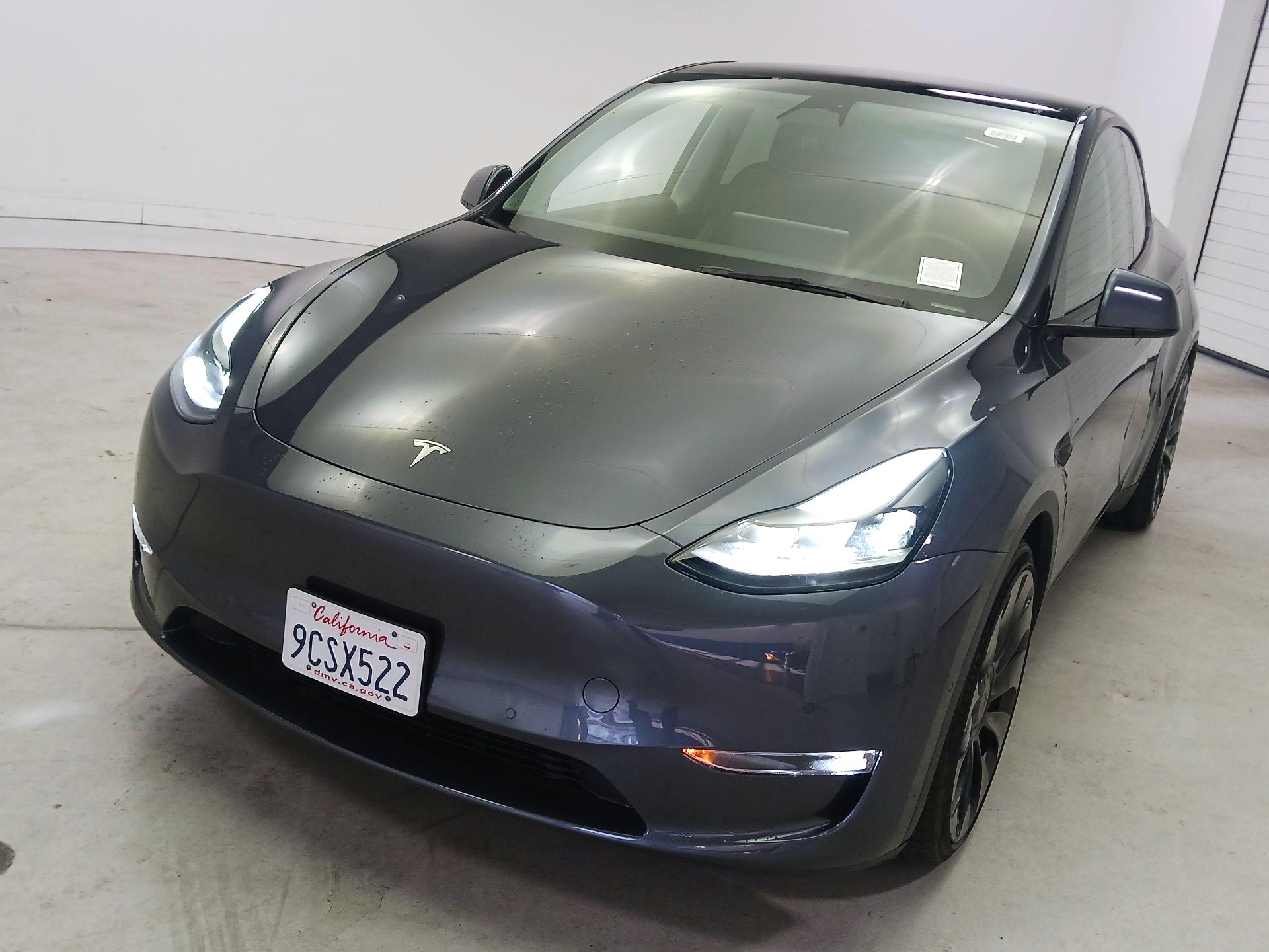 Thumbnail: 2022 Tesla Model Y - 3