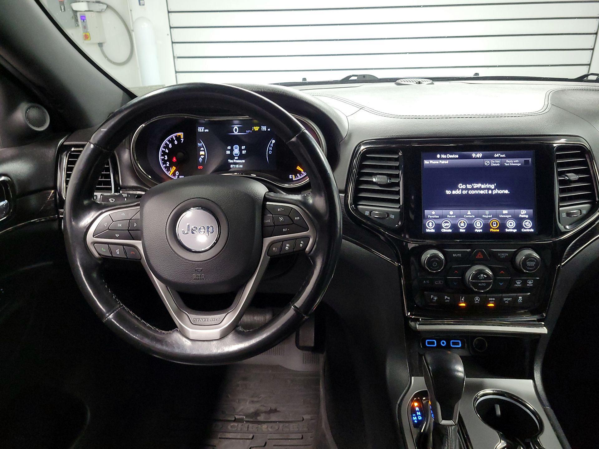 Thumbnail: 2020 Jeep Grand Cherokee - 9