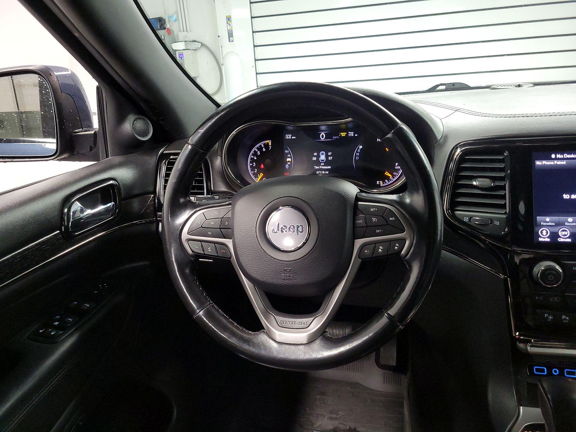 Thumbnail: 2020 Jeep Grand Cherokee - 10