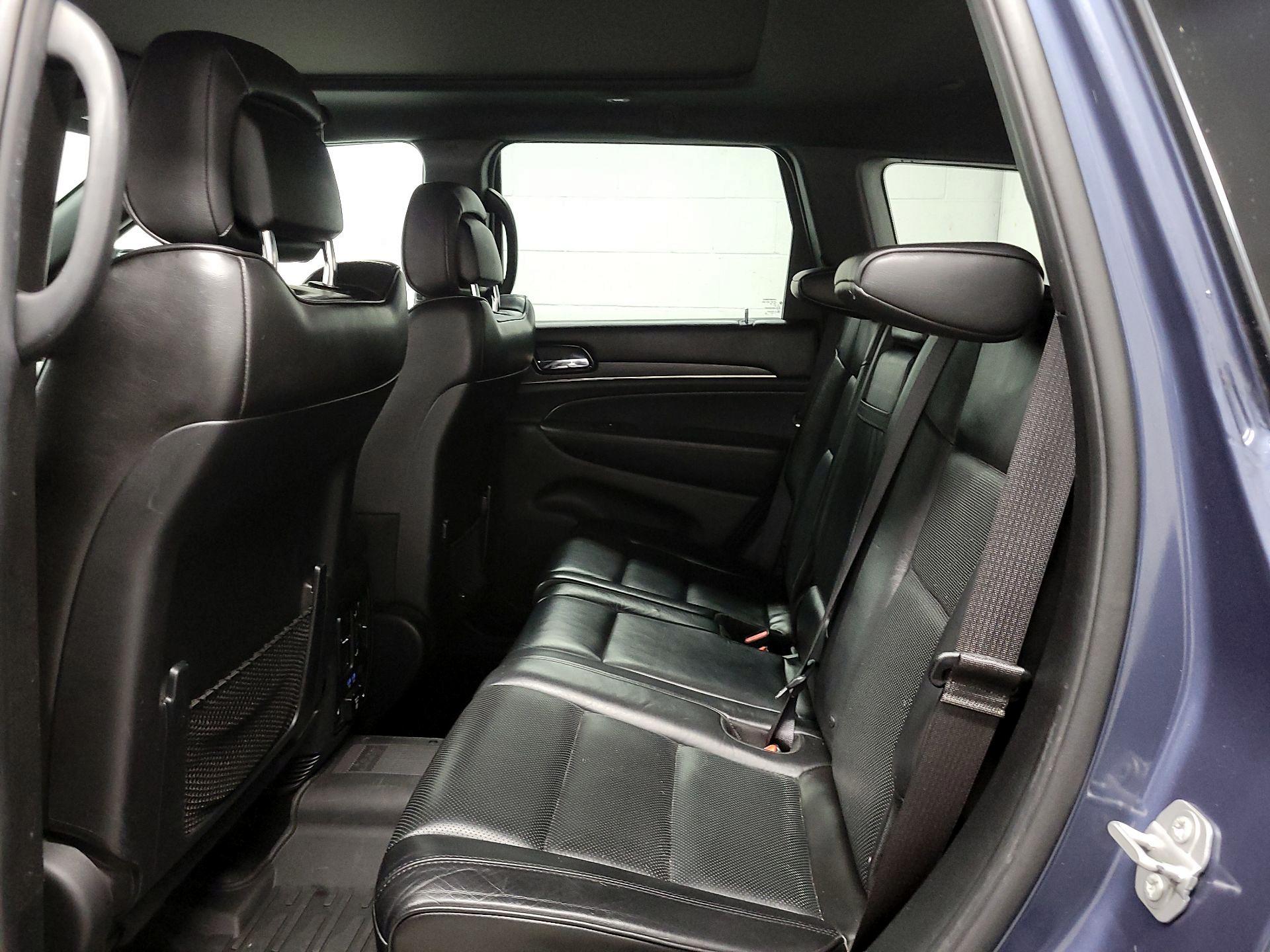 Thumbnail: 2020 Jeep Grand Cherokee - 17