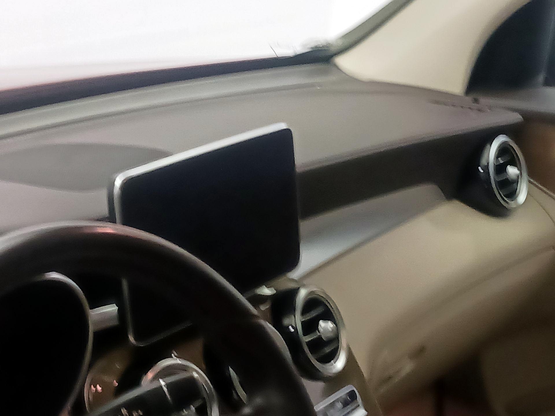 Thumbnail: 2019 Mercedes-Benz GLC - 12