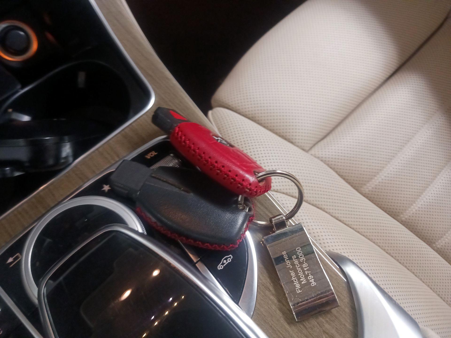 Thumbnail: 2019 Mercedes-Benz GLC - 18