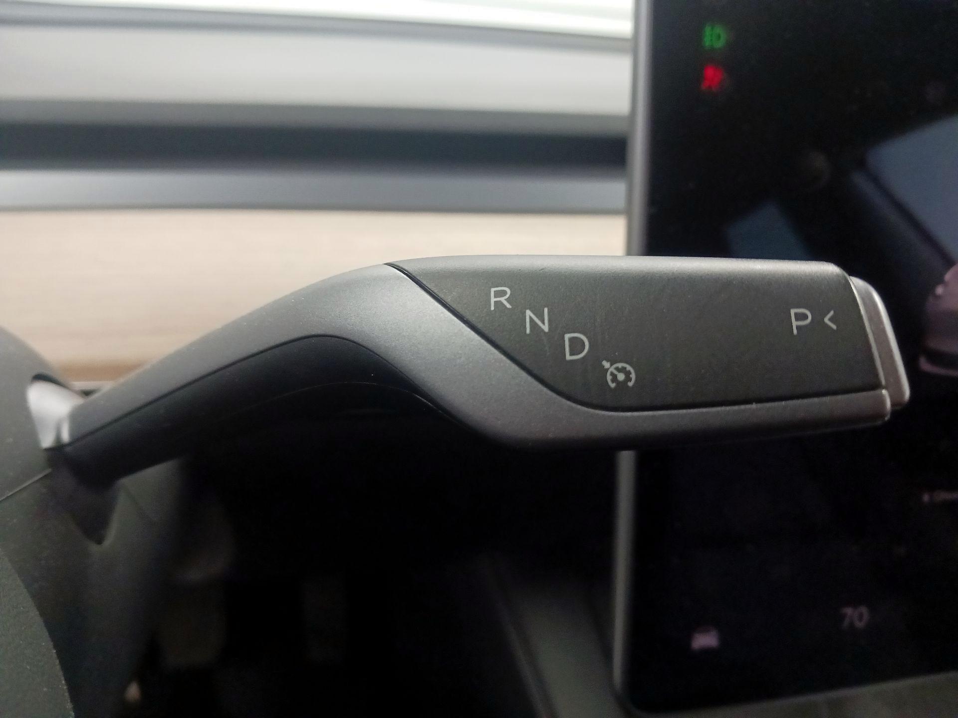 Thumbnail: 2022 Tesla Model 3 - 13