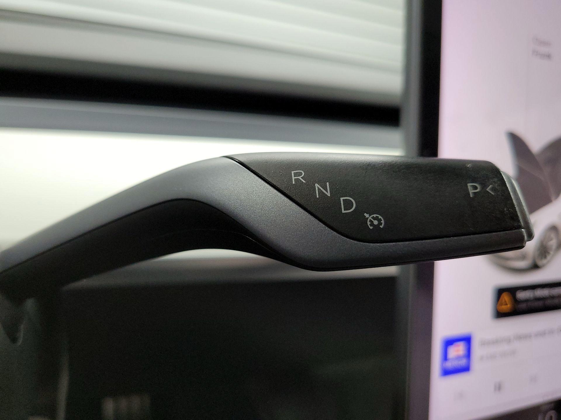 Thumbnail: 2021 Tesla Model 3 - 14