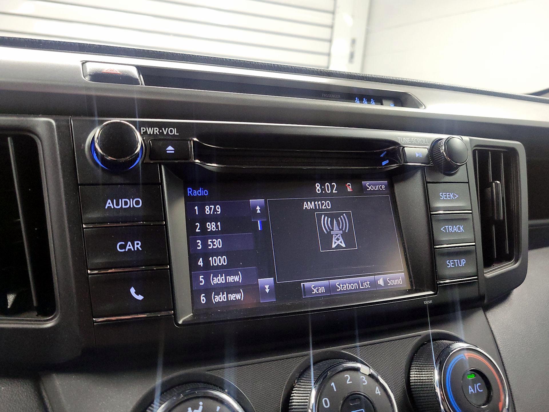 Thumbnail: 2017 Toyota RAV4 - 12