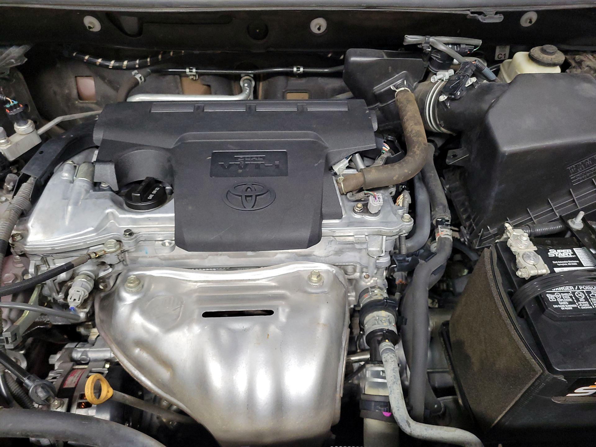 Thumbnail: 2017 Toyota RAV4 - 18