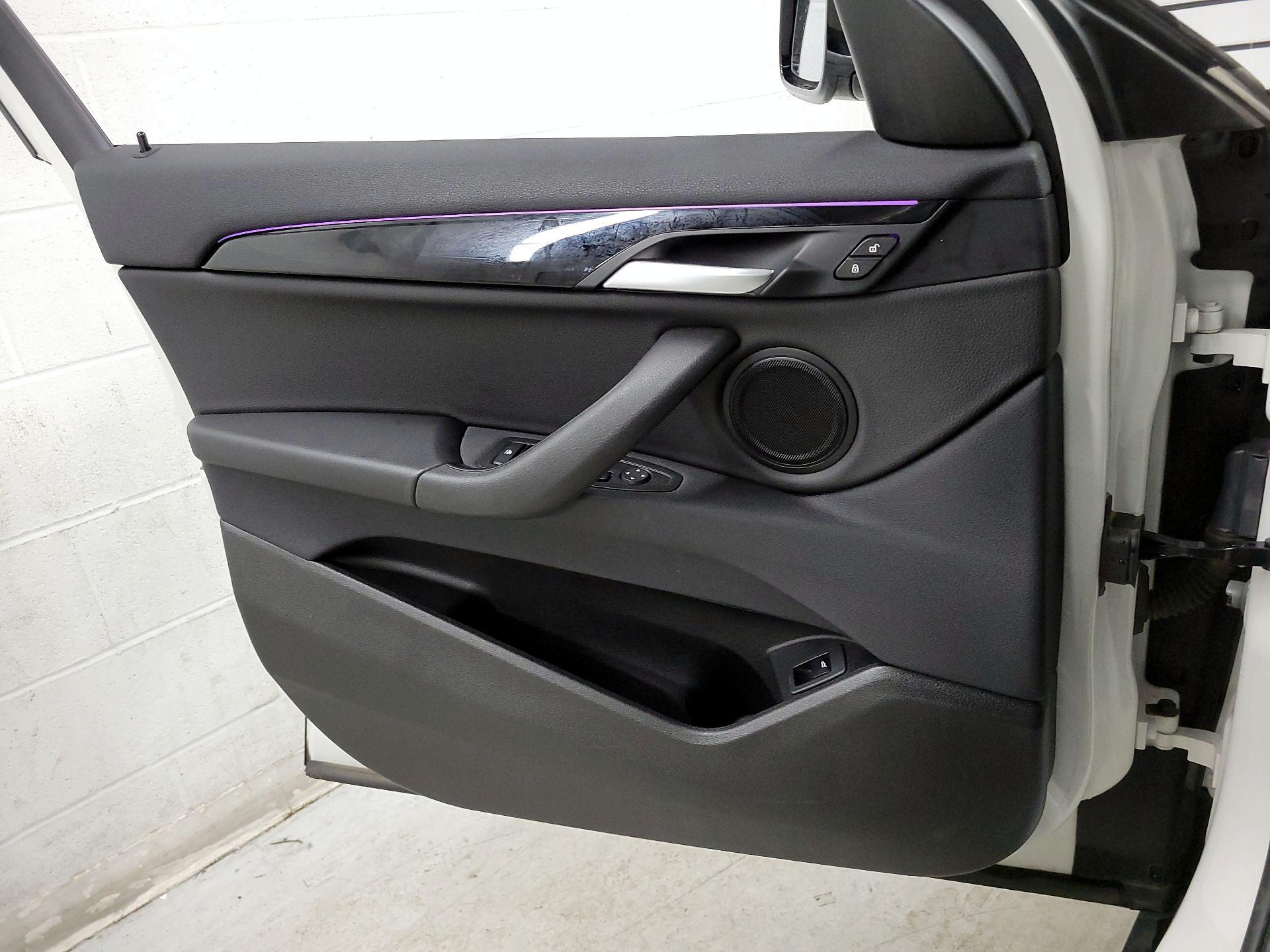 Thumbnail: 2022 BMW X2 - 10