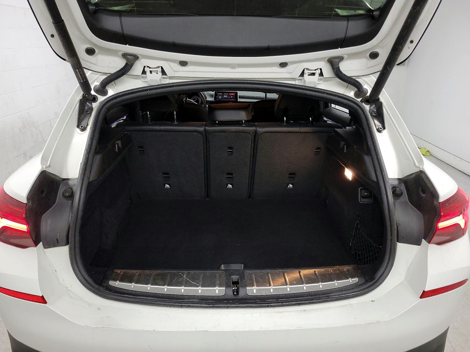 Thumbnail: 2022 BMW X2 - 16