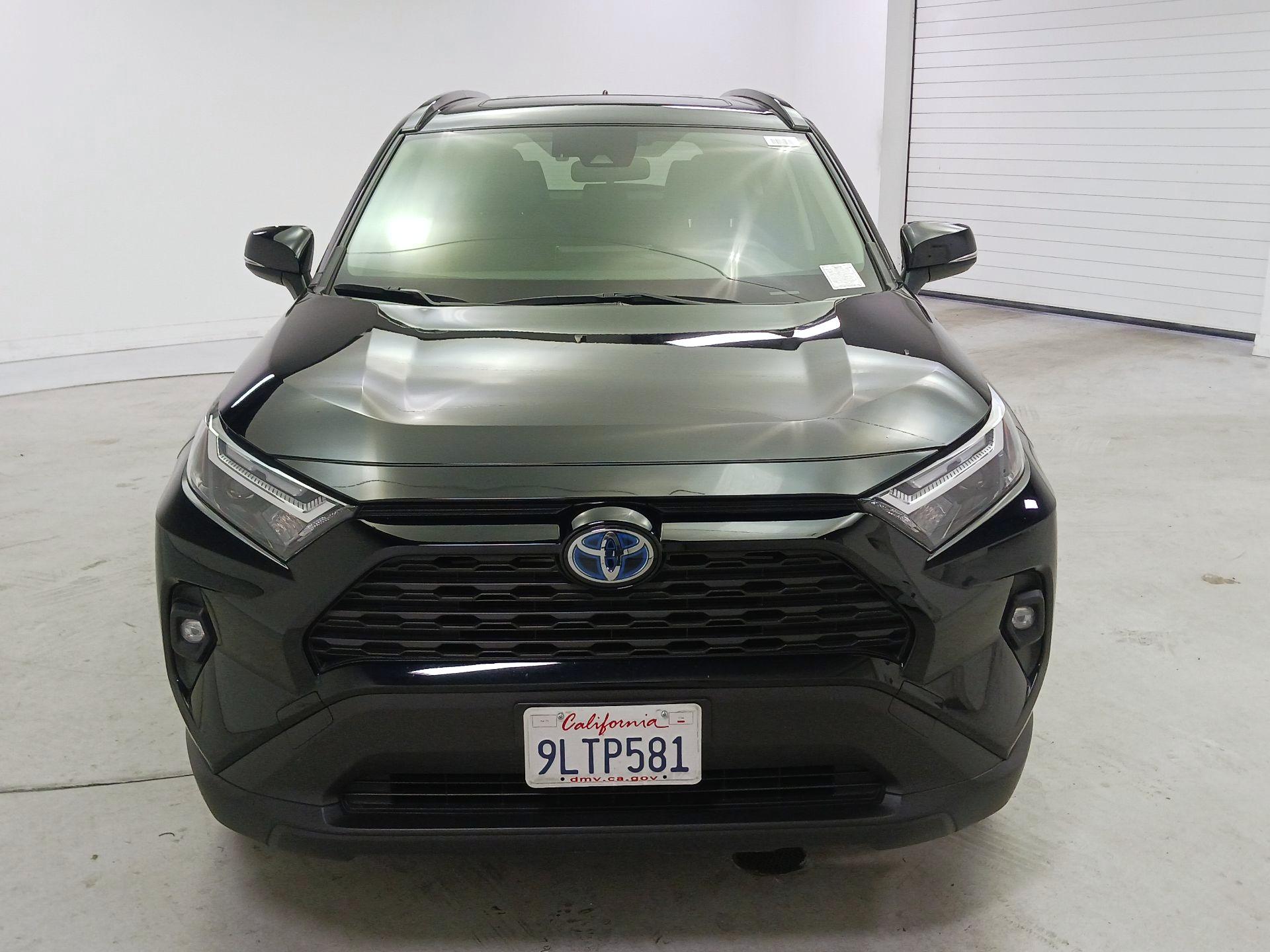 Thumbnail: 2024 Toyota RAV4 - 2