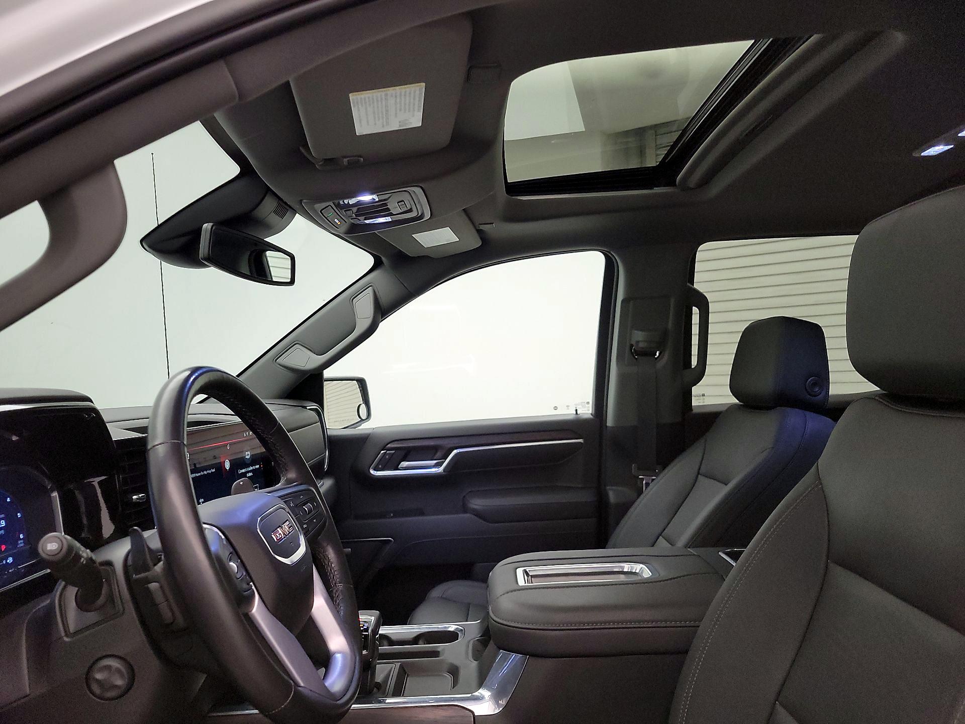 Thumbnail: 2022 GMC Sierra 1500 - 19