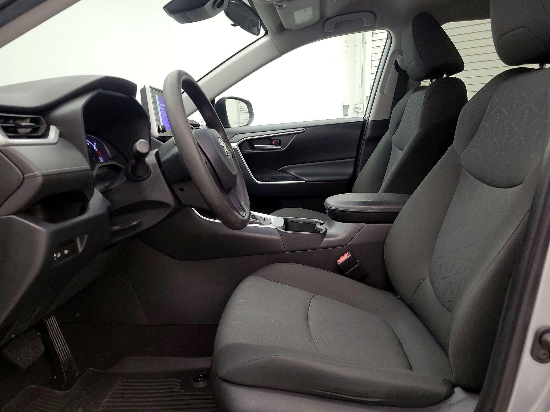 Thumbnail: 2023 Toyota RAV4 - 11