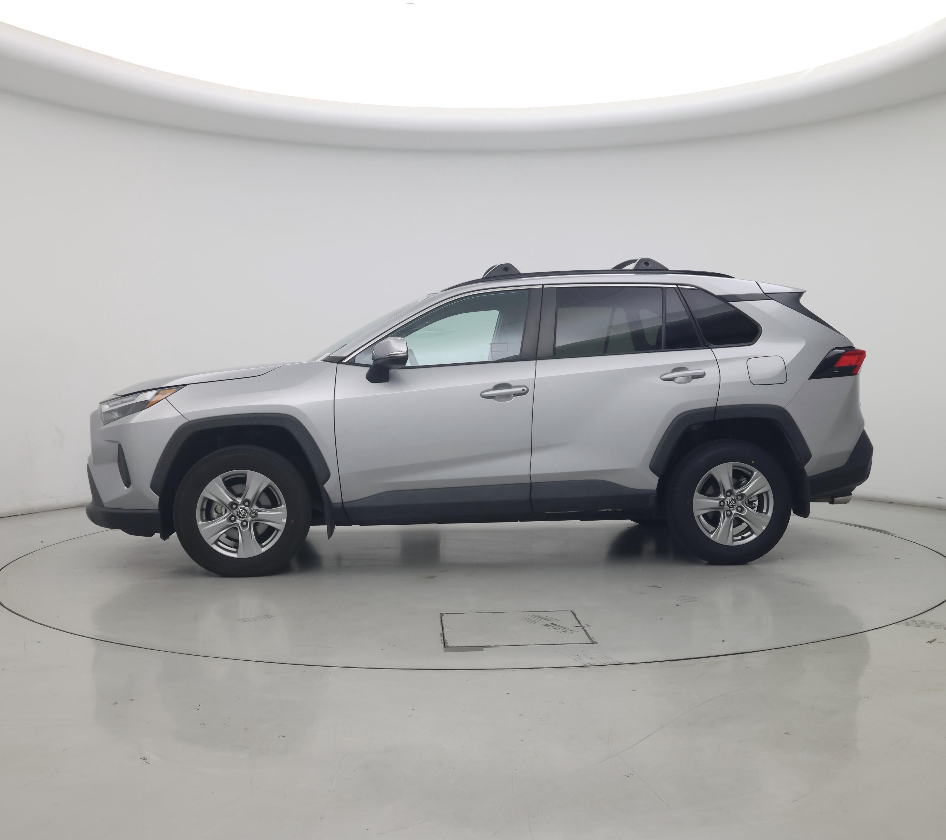 Thumbnail: 2023 Toyota RAV4 - 3