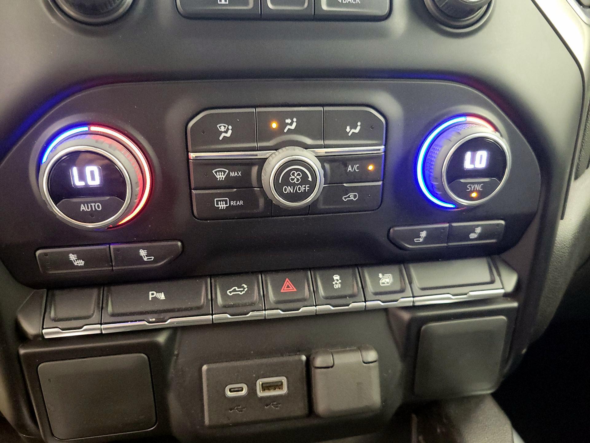 Thumbnail: 2022 Chevrolet Silverado 1500 - 16