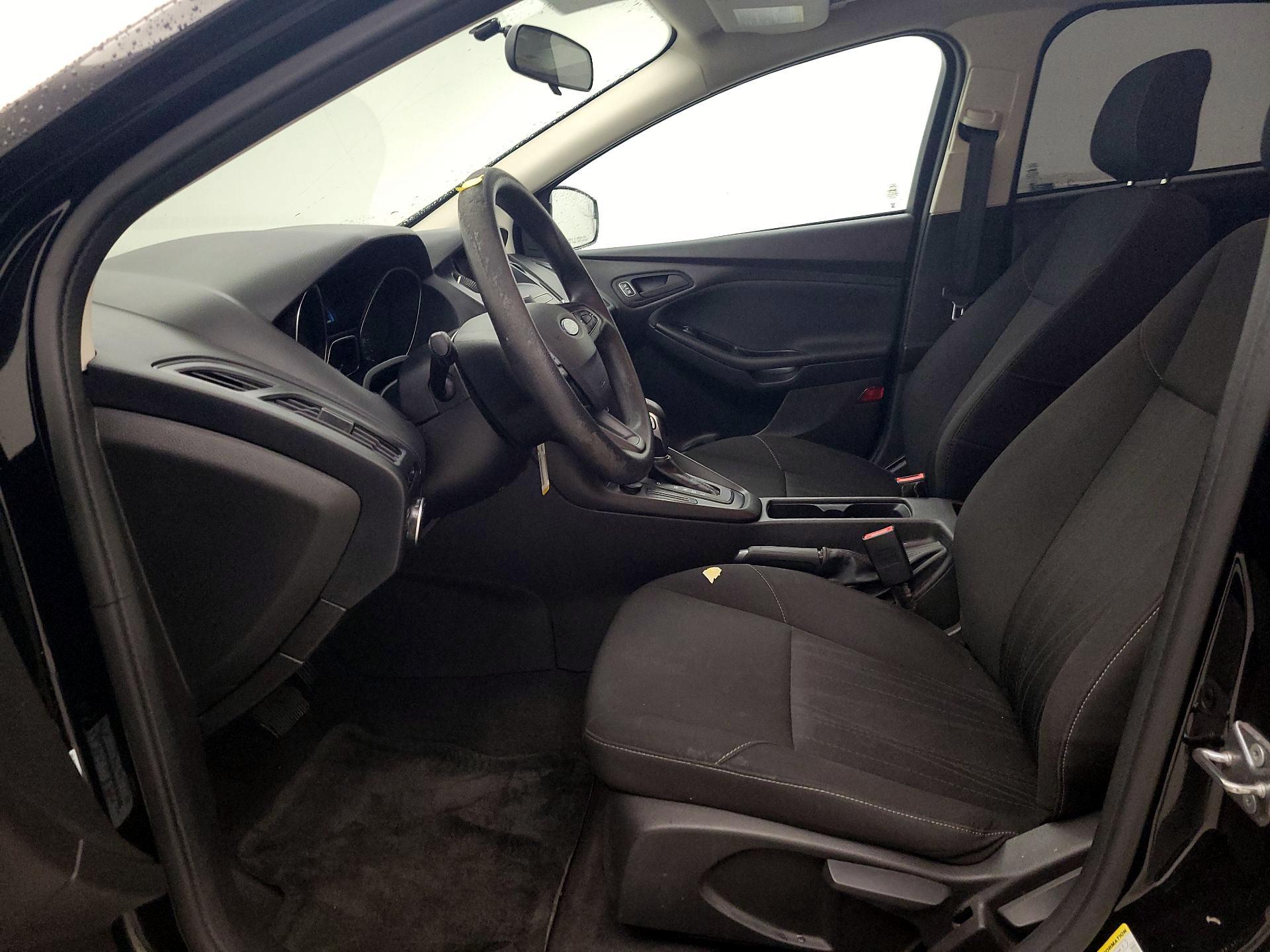 Thumbnail: 2018 Ford Focus - 11