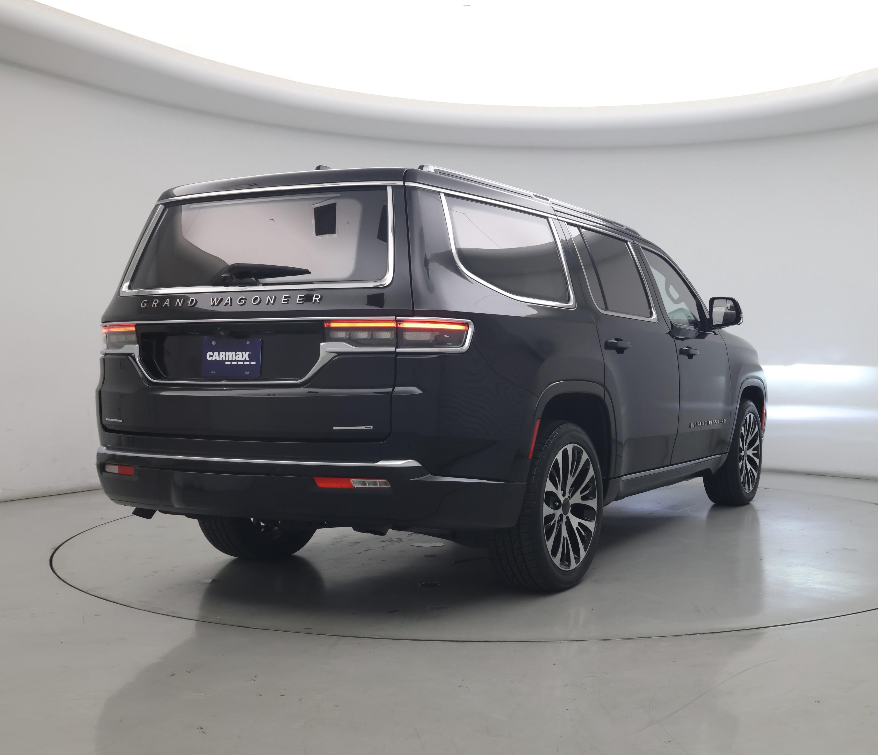 Thumbnail: 2022 Jeep Grand Wagoneer - 8