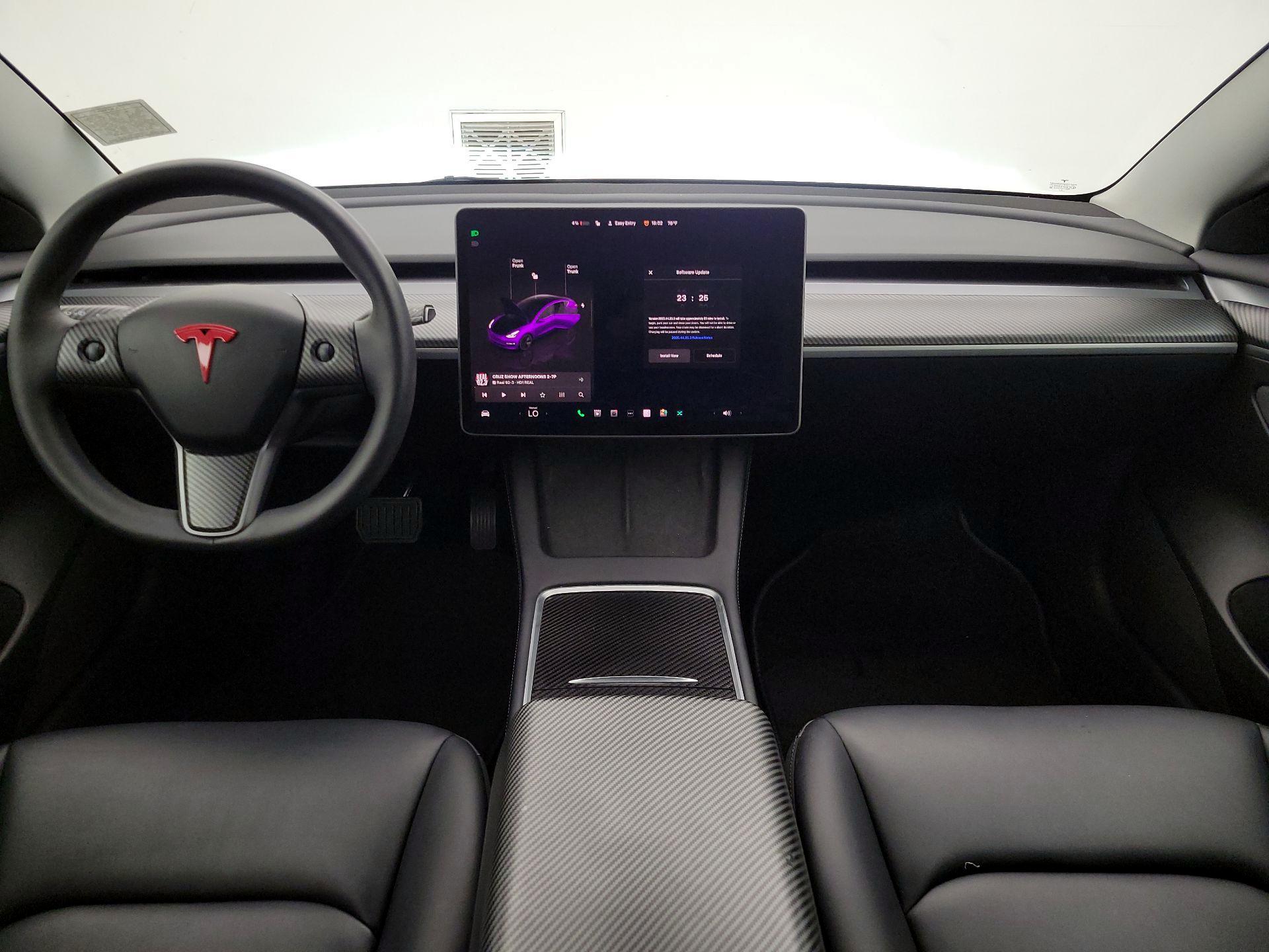 Thumbnail: 2023 Tesla Model 3 - 9