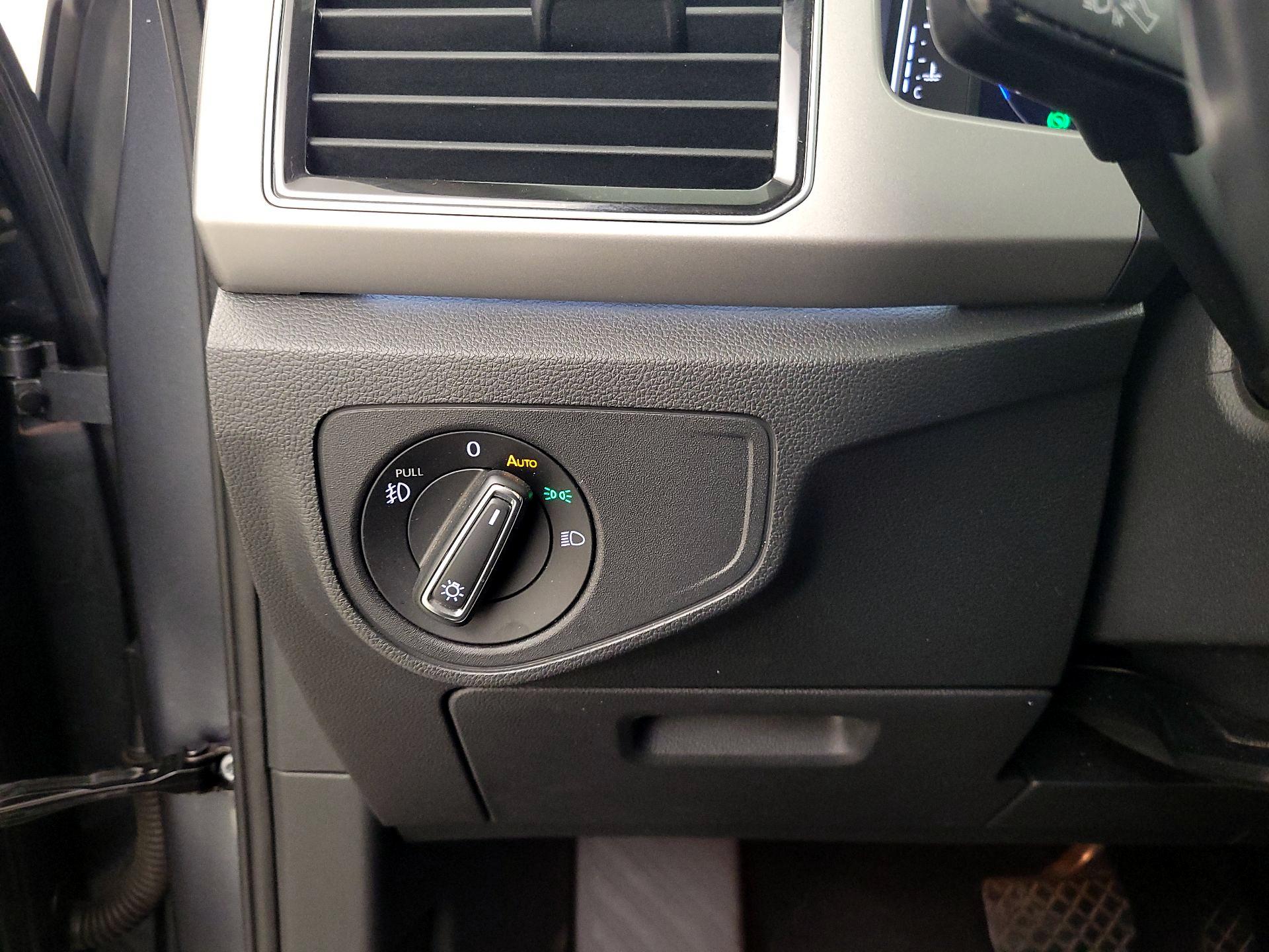 Thumbnail: 2019 Volkswagen Atlas - 13