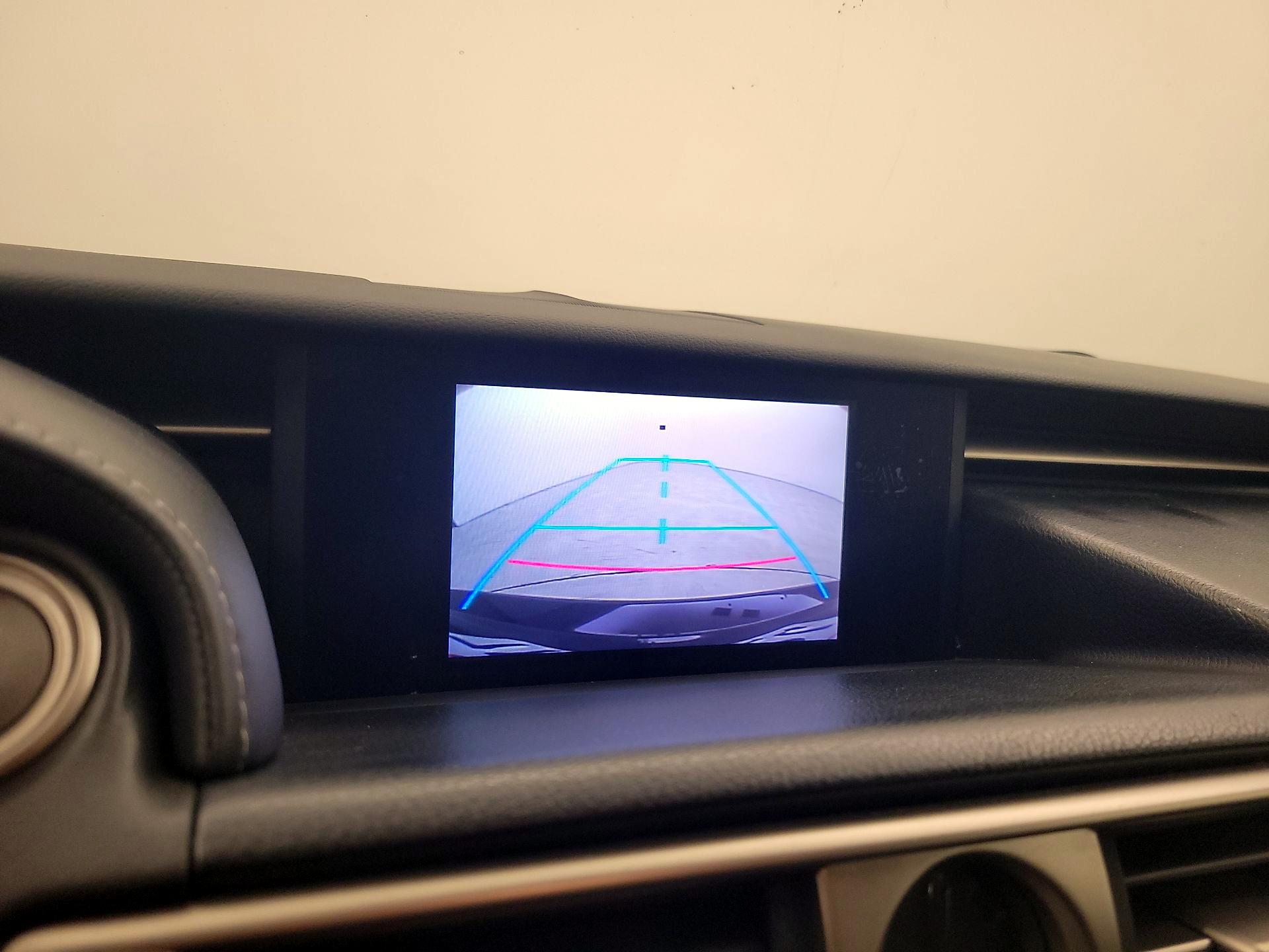 Thumbnail: 2014 Lexus IS - 15