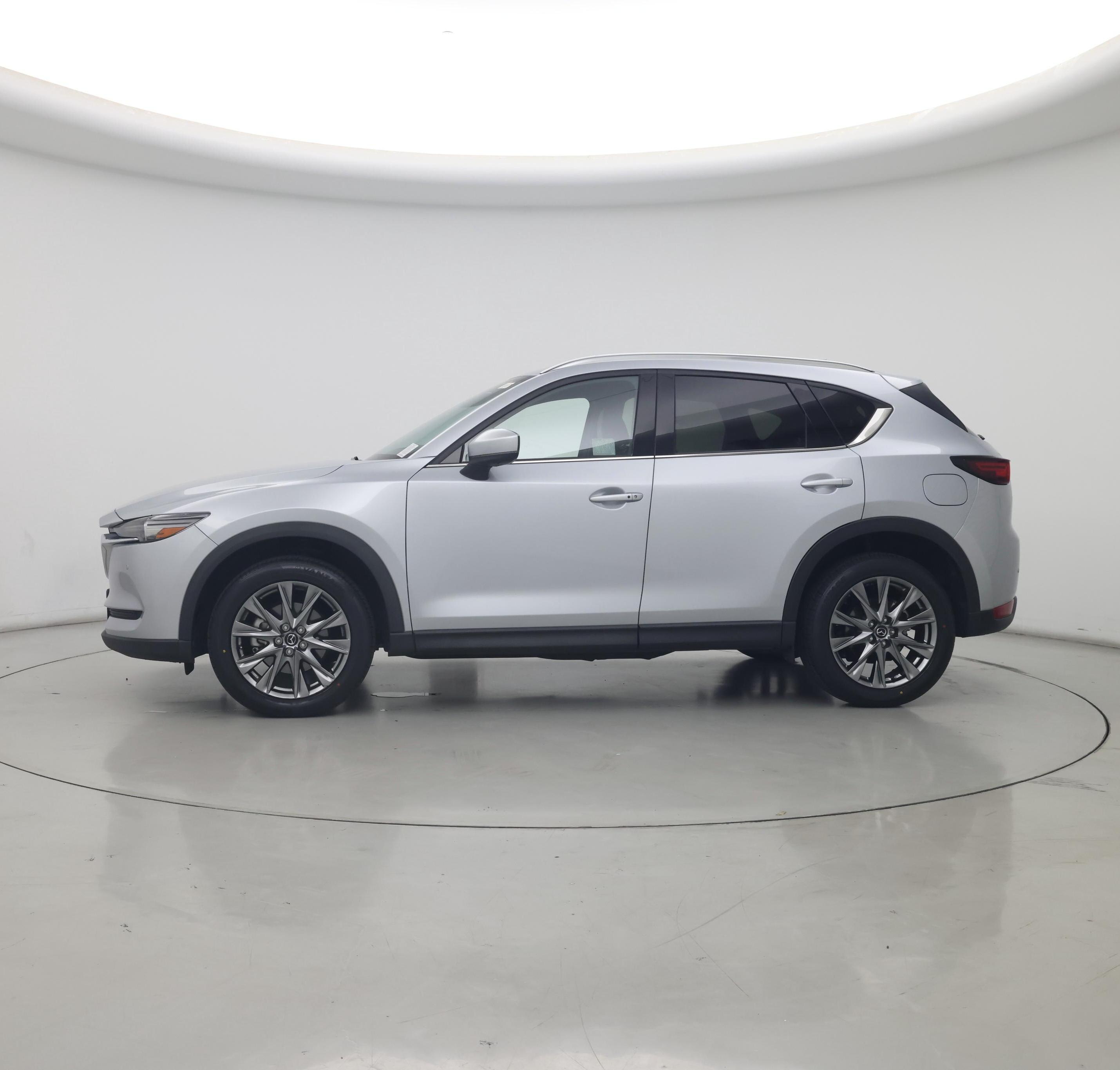 Thumbnail: 2021 Mazda CX-5 - 3