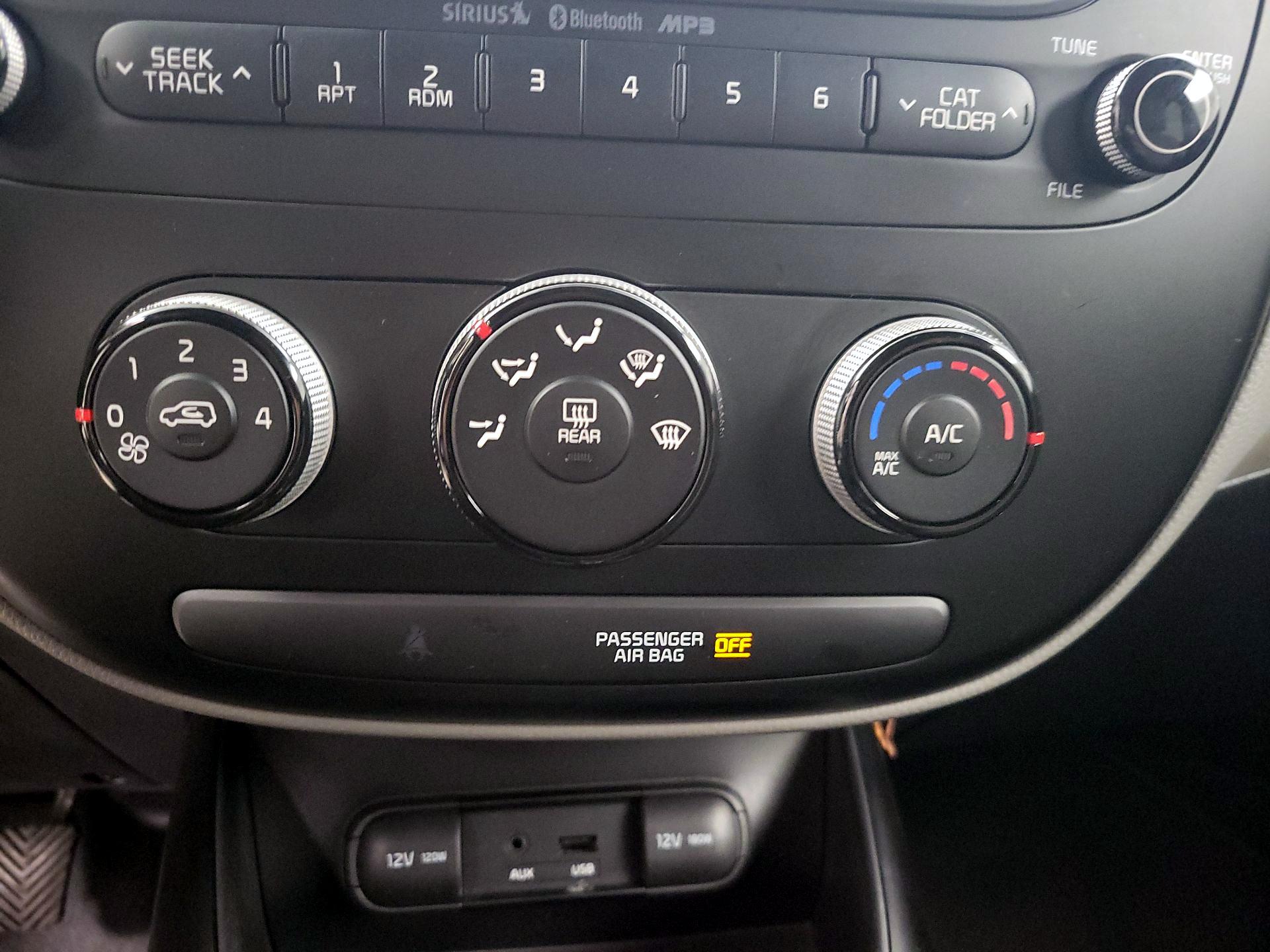 Thumbnail: 2014 Kia Soul - 15