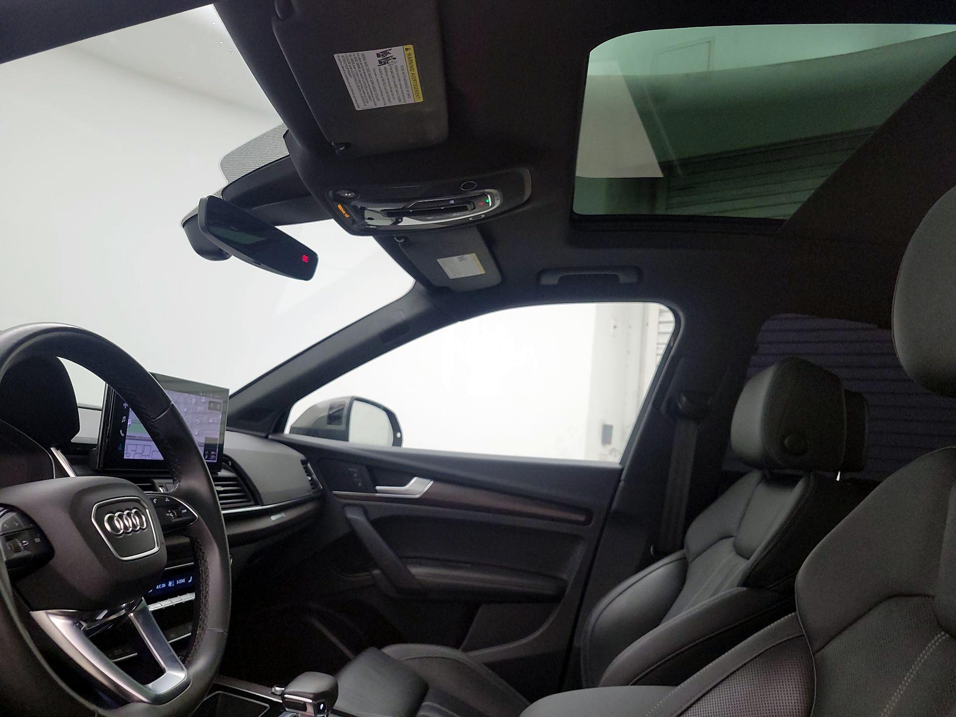 Thumbnail: 2023 Audi Q5 - 20