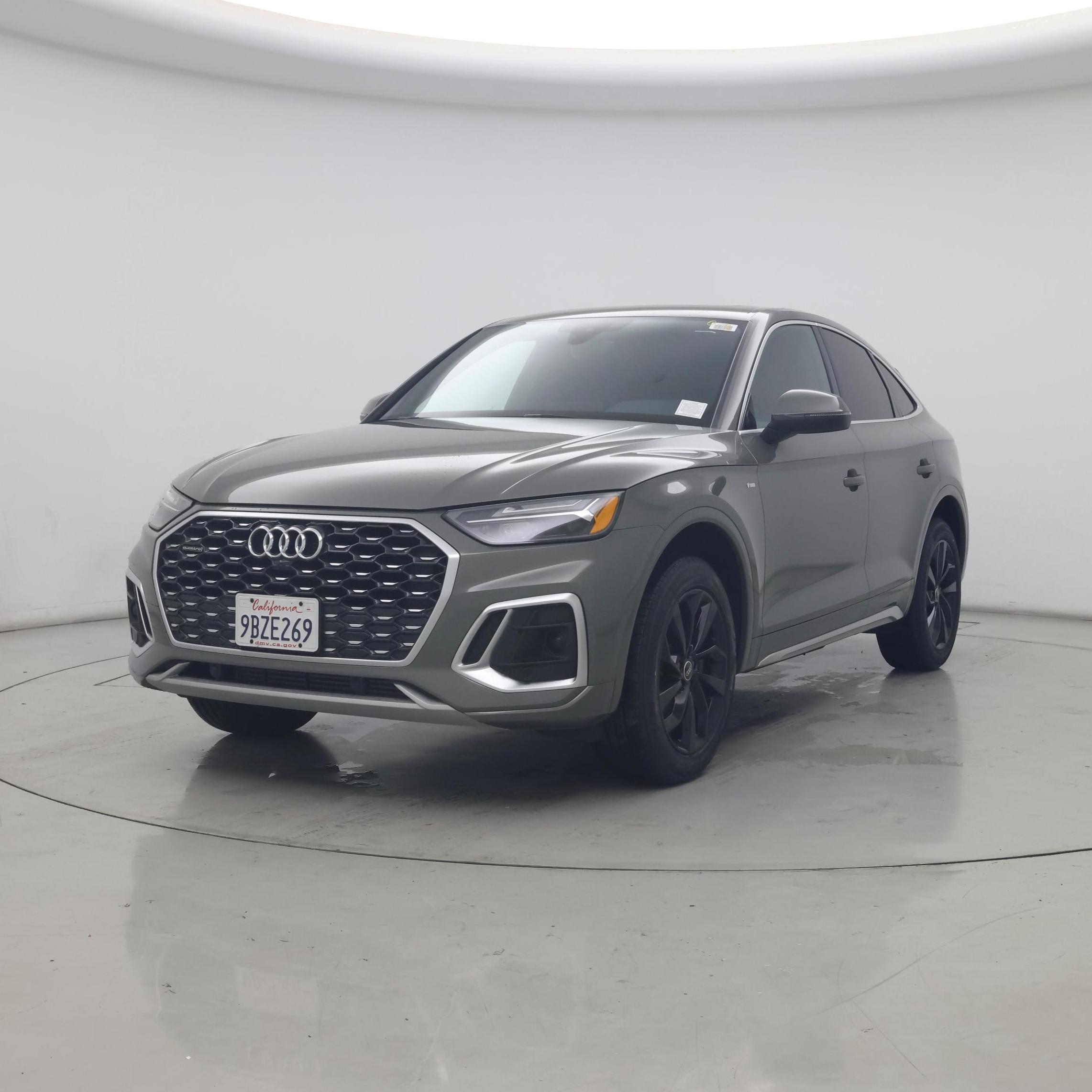 Thumbnail: 2023 Audi Q5 - 4