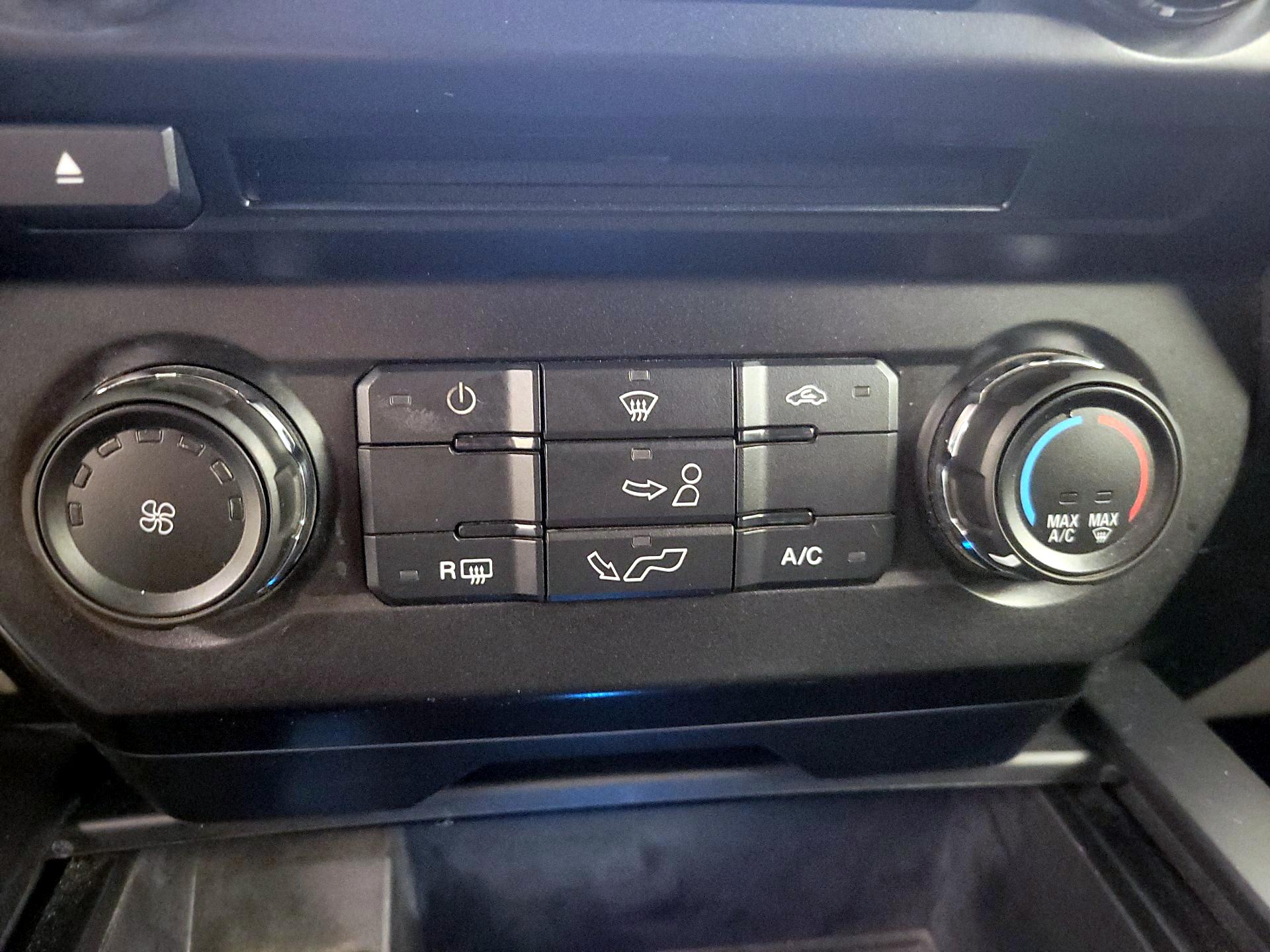 Thumbnail: 2018 Ford F-150 - 16