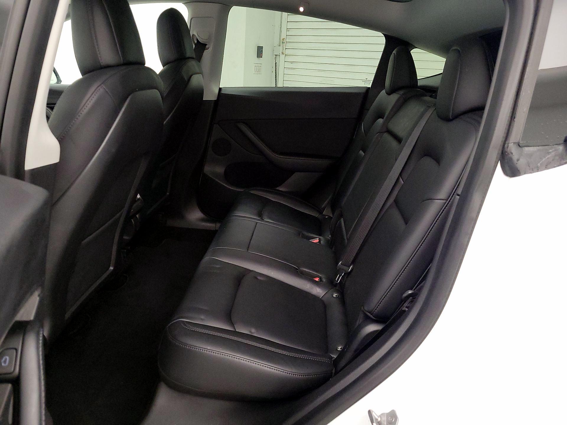 Thumbnail: 2021 Tesla Model Y - 19