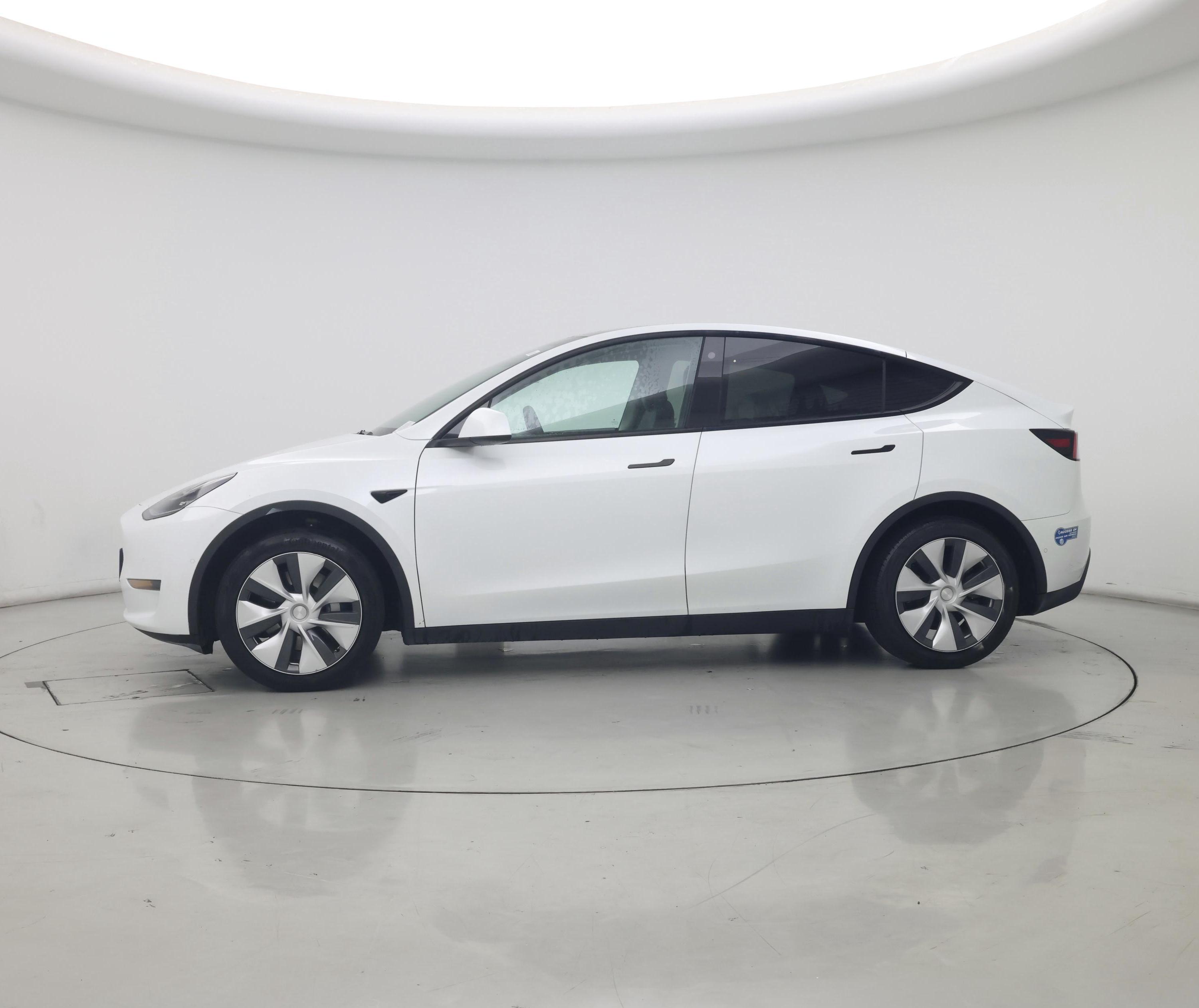 Thumbnail: 2021 Tesla Model Y - 3