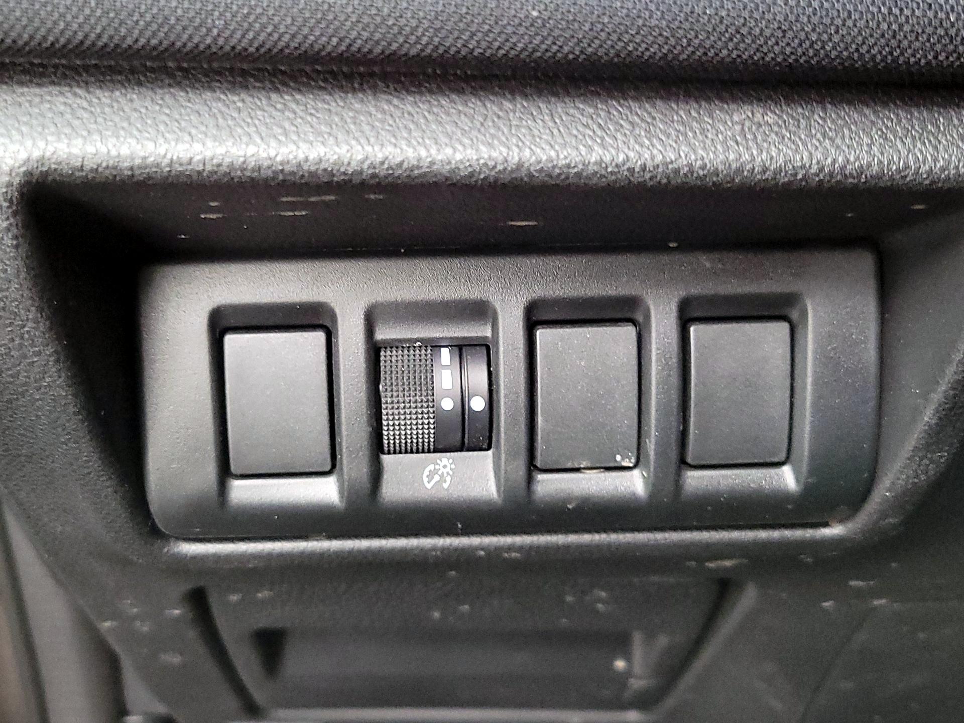 Thumbnail: 2022 Subaru Outback - 13