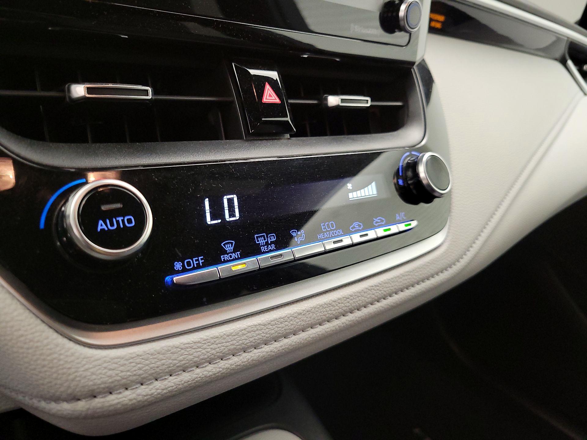 Thumbnail: 2021 Toyota Corolla - 15