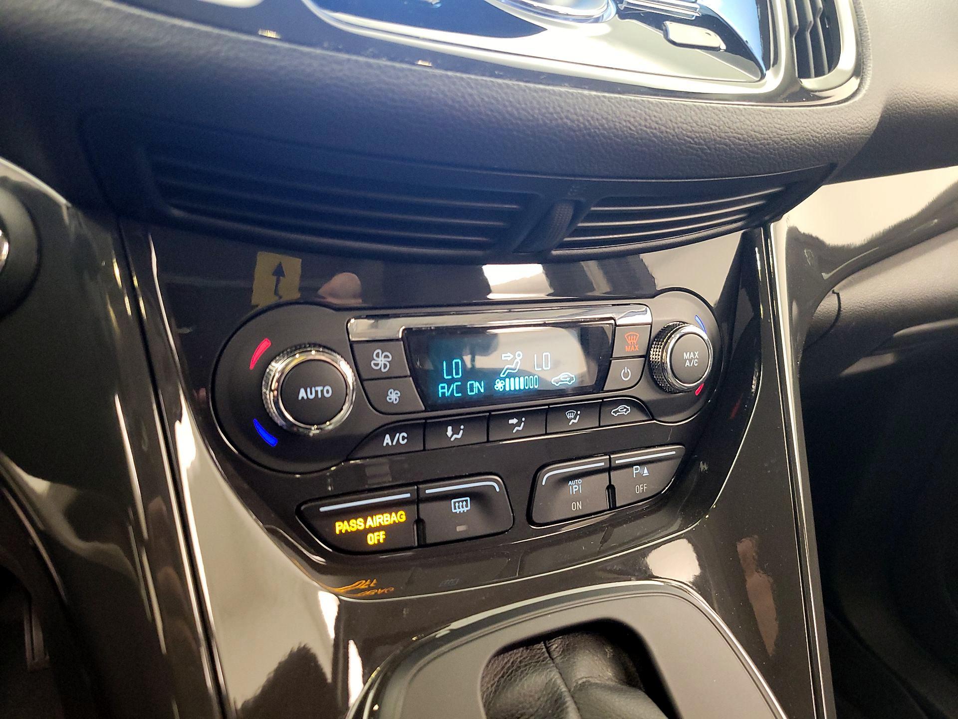 Thumbnail: 2016 Ford Escape - 16