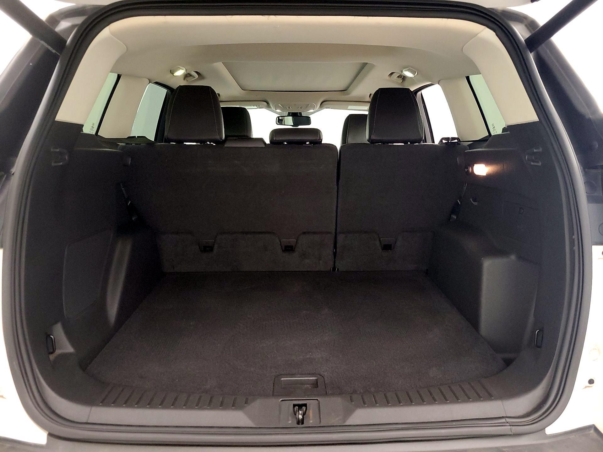 Thumbnail: 2016 Ford Escape - 20