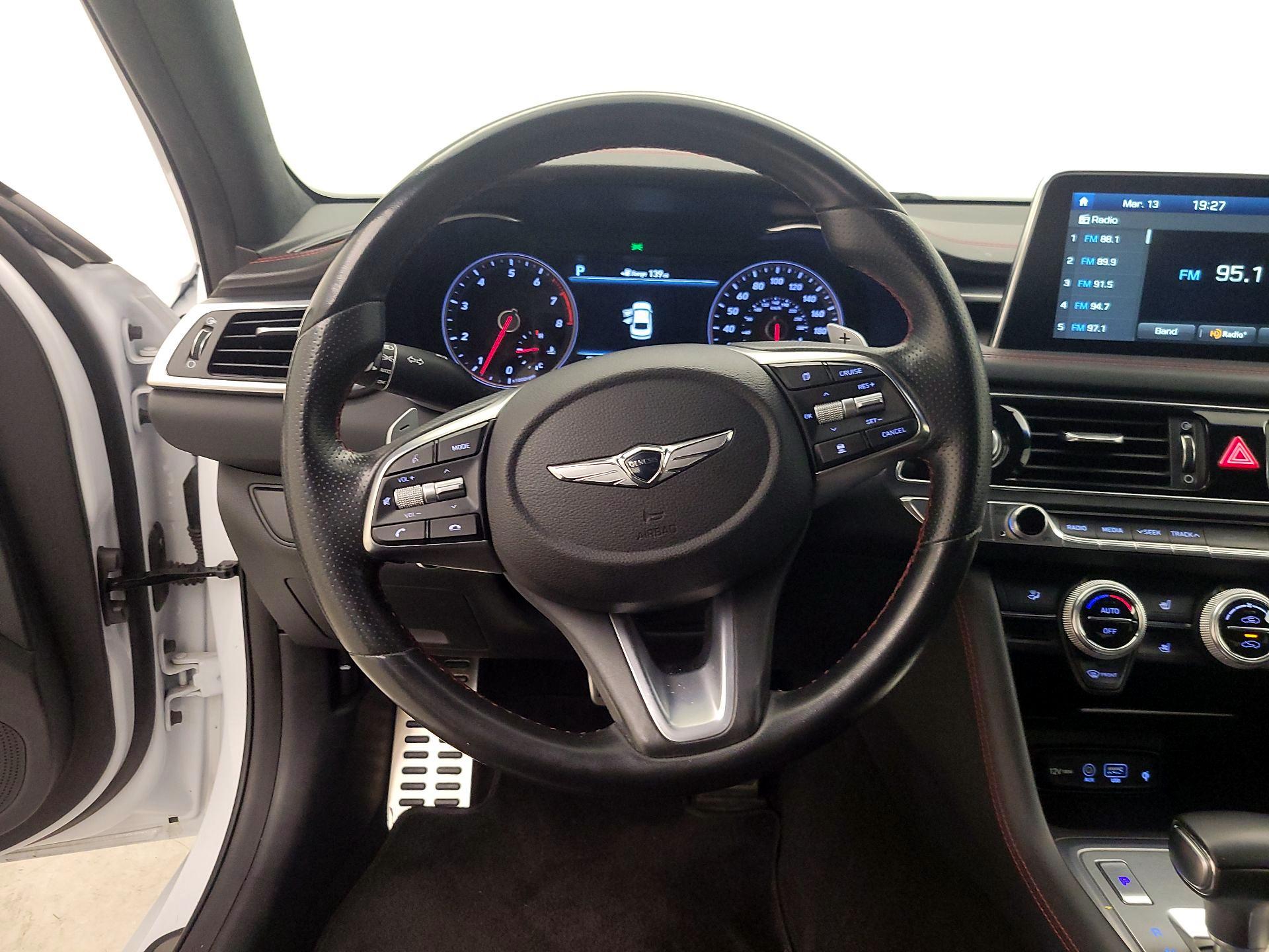 Thumbnail: 2019 Genesis G70 - 10