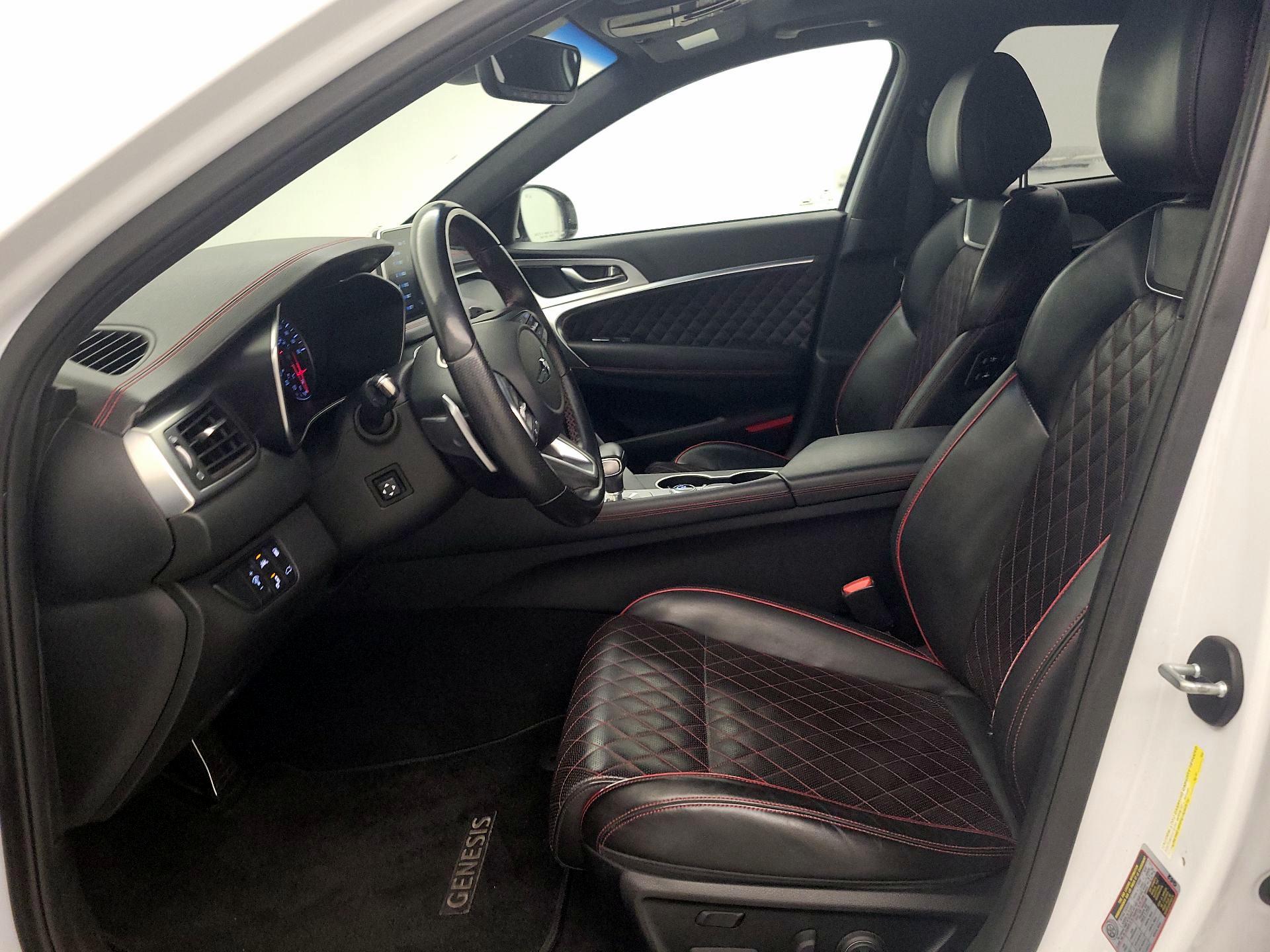 Thumbnail: 2019 Genesis G70 - 11