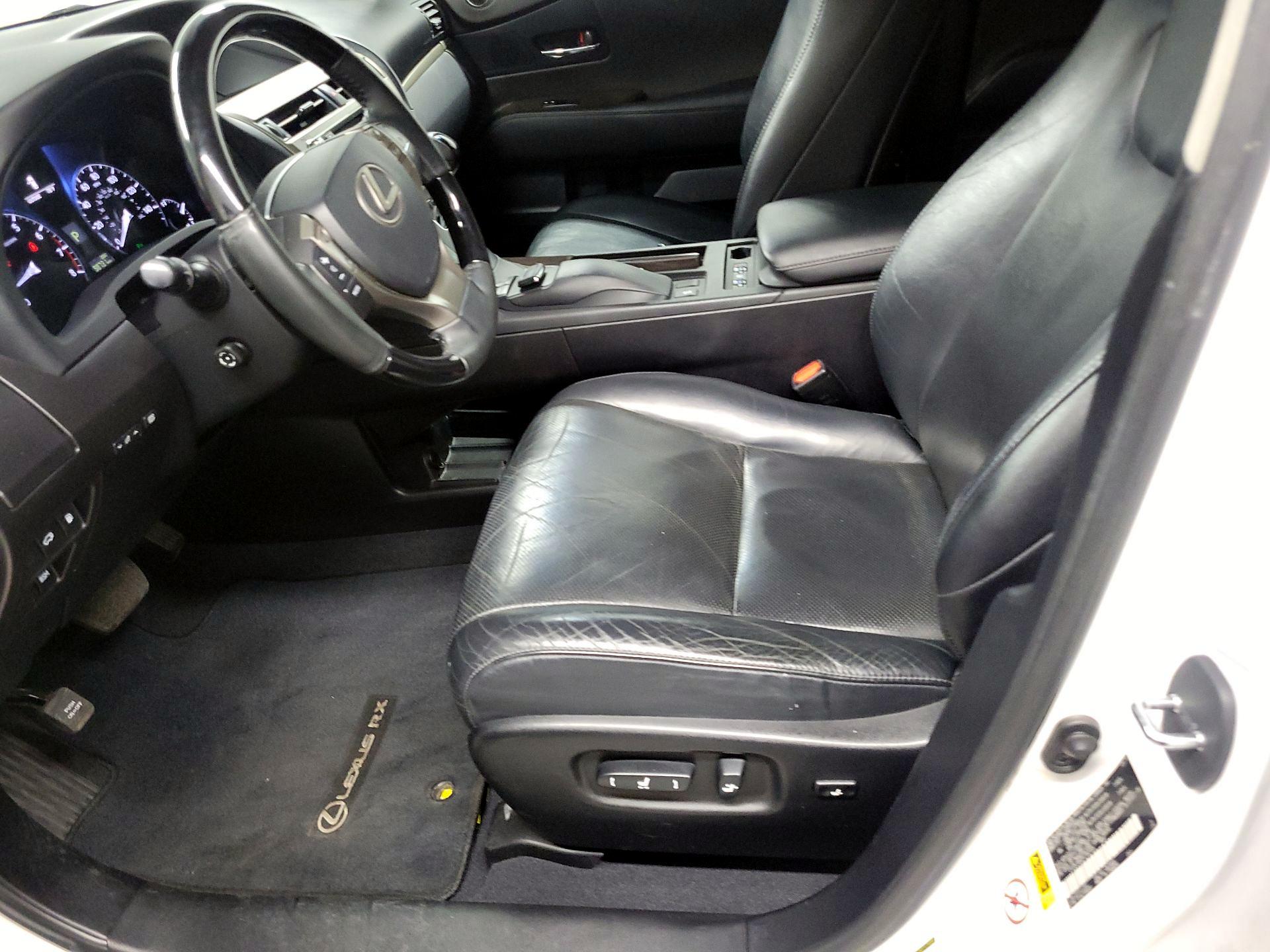 Thumbnail: 2015 Lexus RX - 11