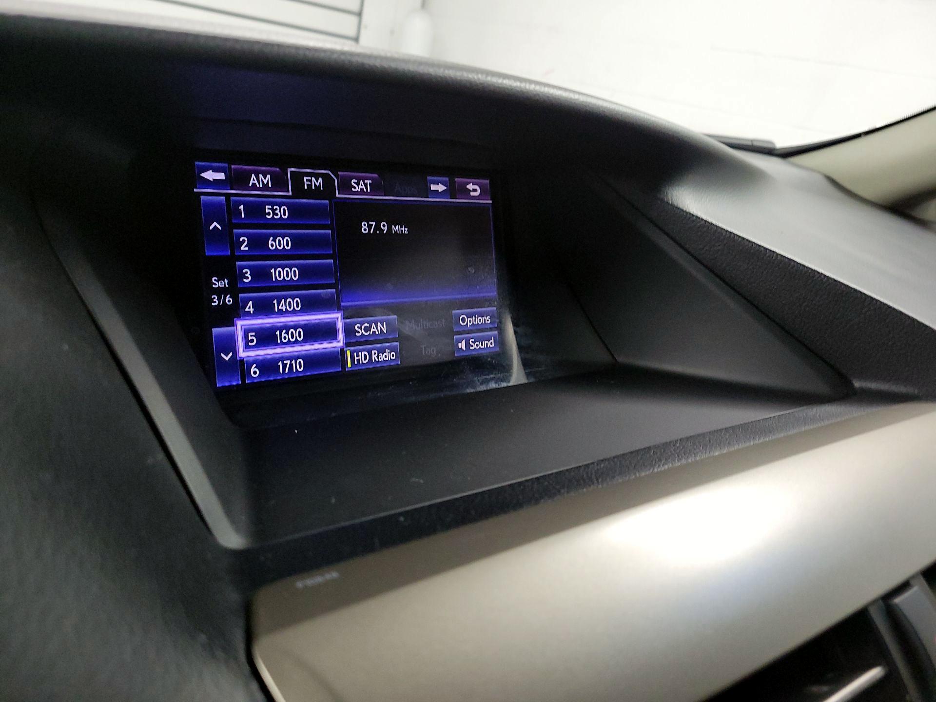 Thumbnail: 2015 Lexus RX - 15