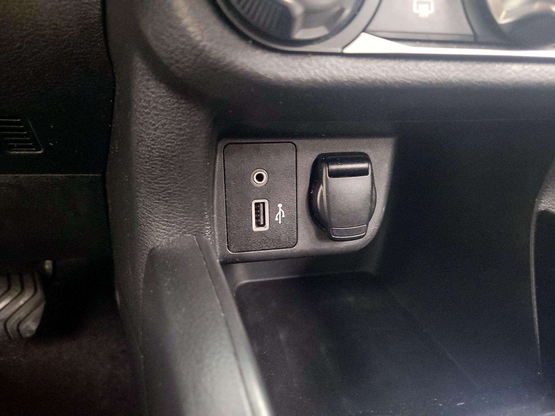 Thumbnail: 2020 Nissan Versa - 18