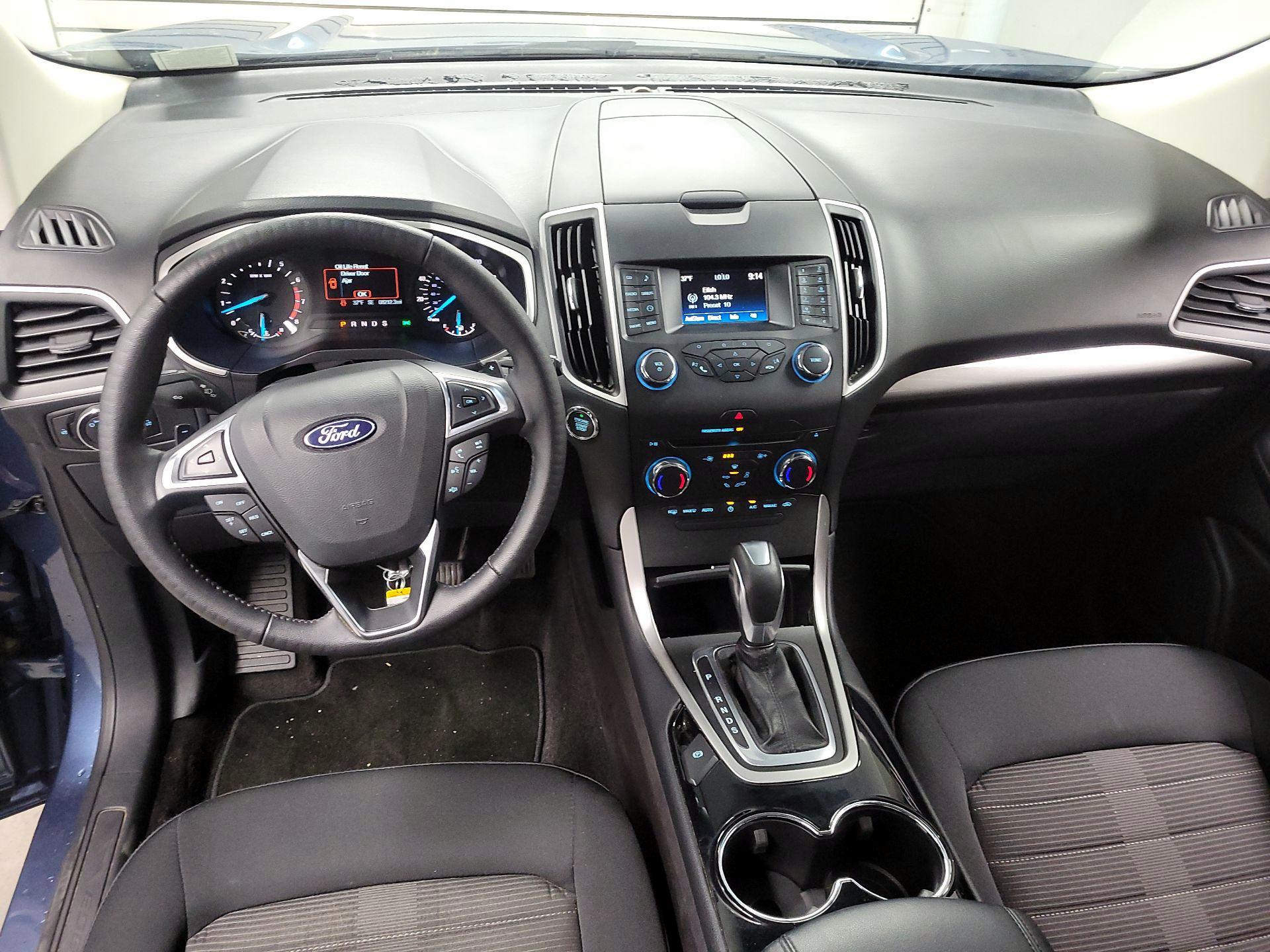 Thumbnail: 2018 Ford Edge - 8