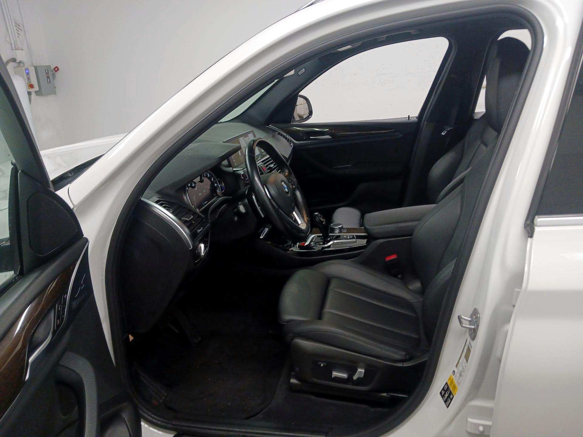 Thumbnail: 2018 BMW X3 - 11