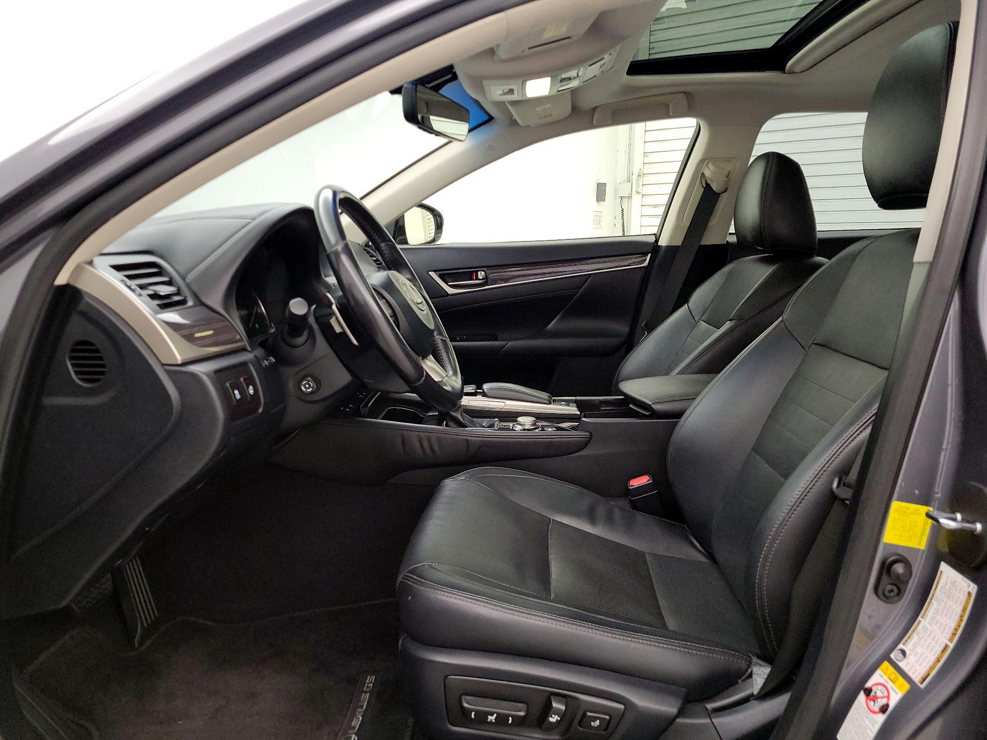 Thumbnail: 2016 Lexus GS - 11