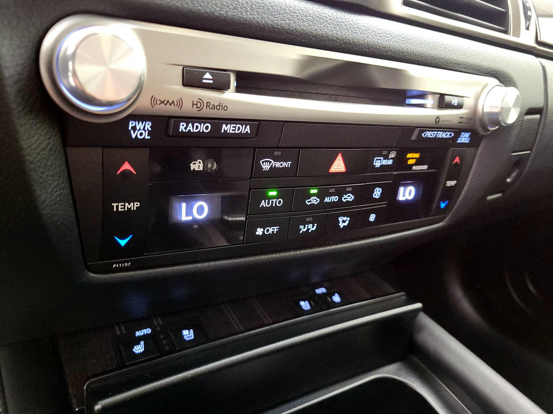 Thumbnail: 2016 Lexus GS - 16