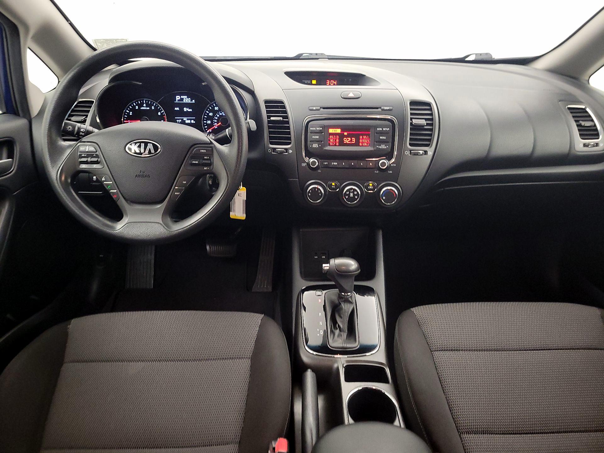 Thumbnail: 2018 Kia Forte - 9