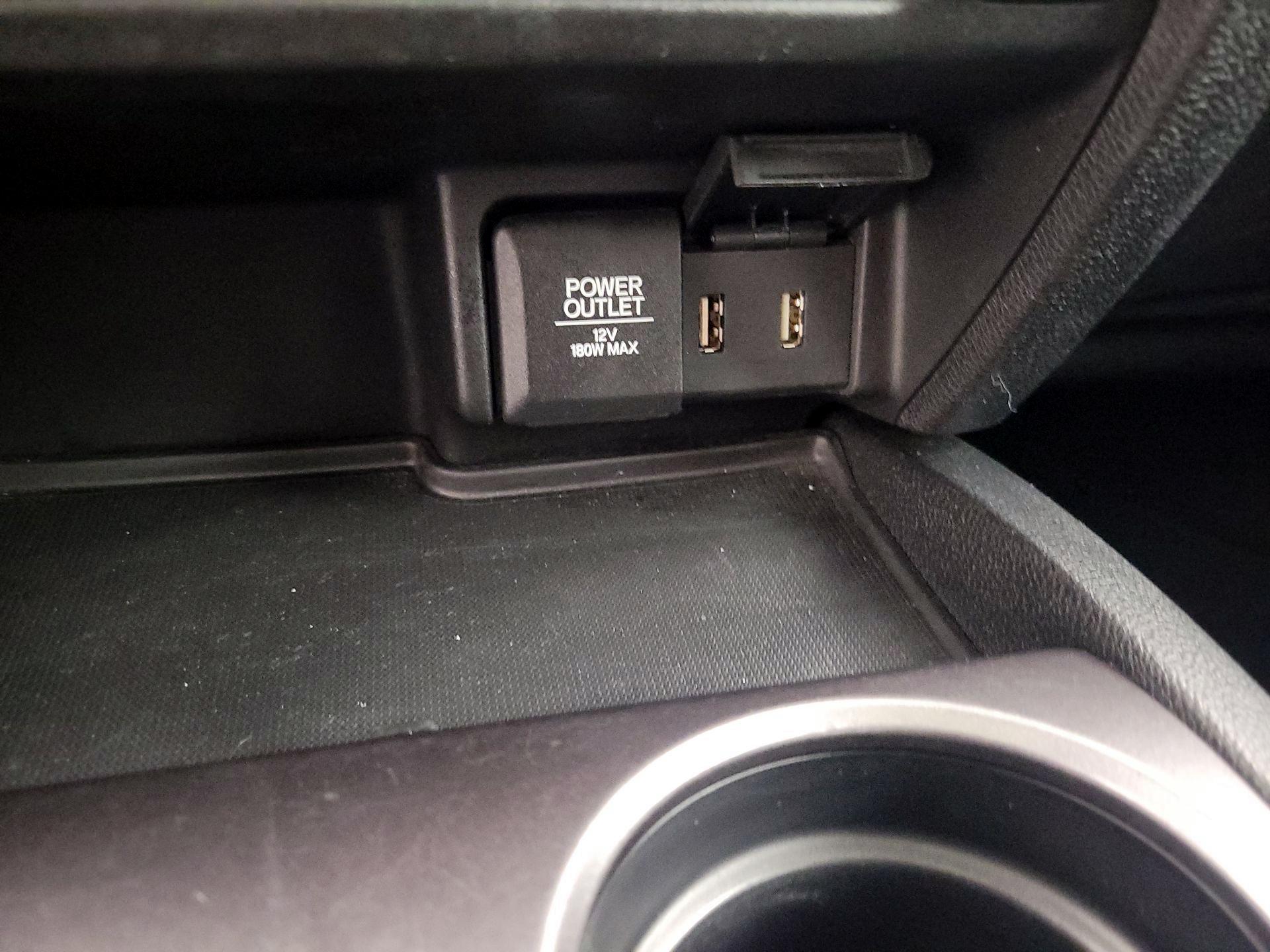 Thumbnail: 2018 Honda Pilot - 18