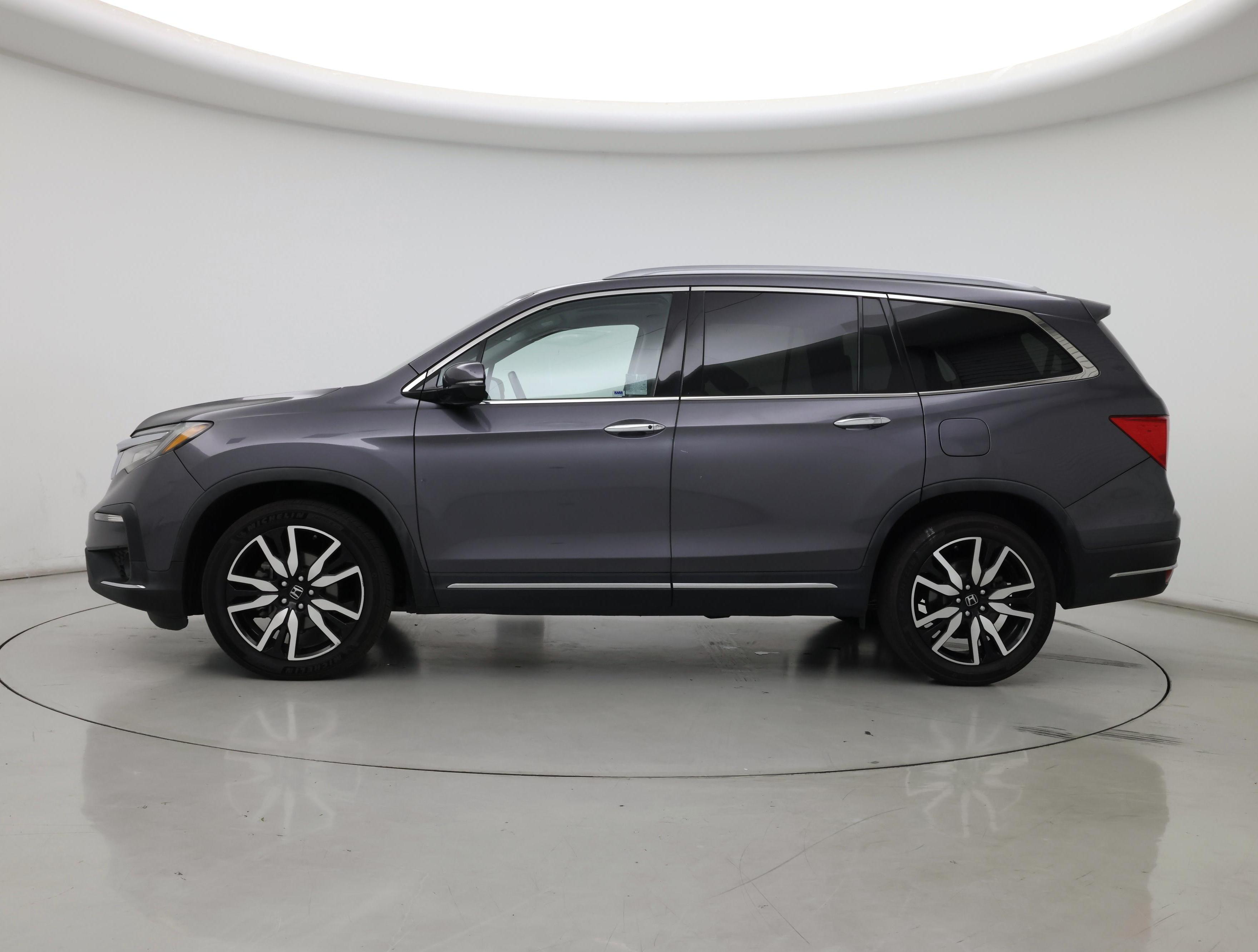 Thumbnail: 2021 Honda Pilot - 3