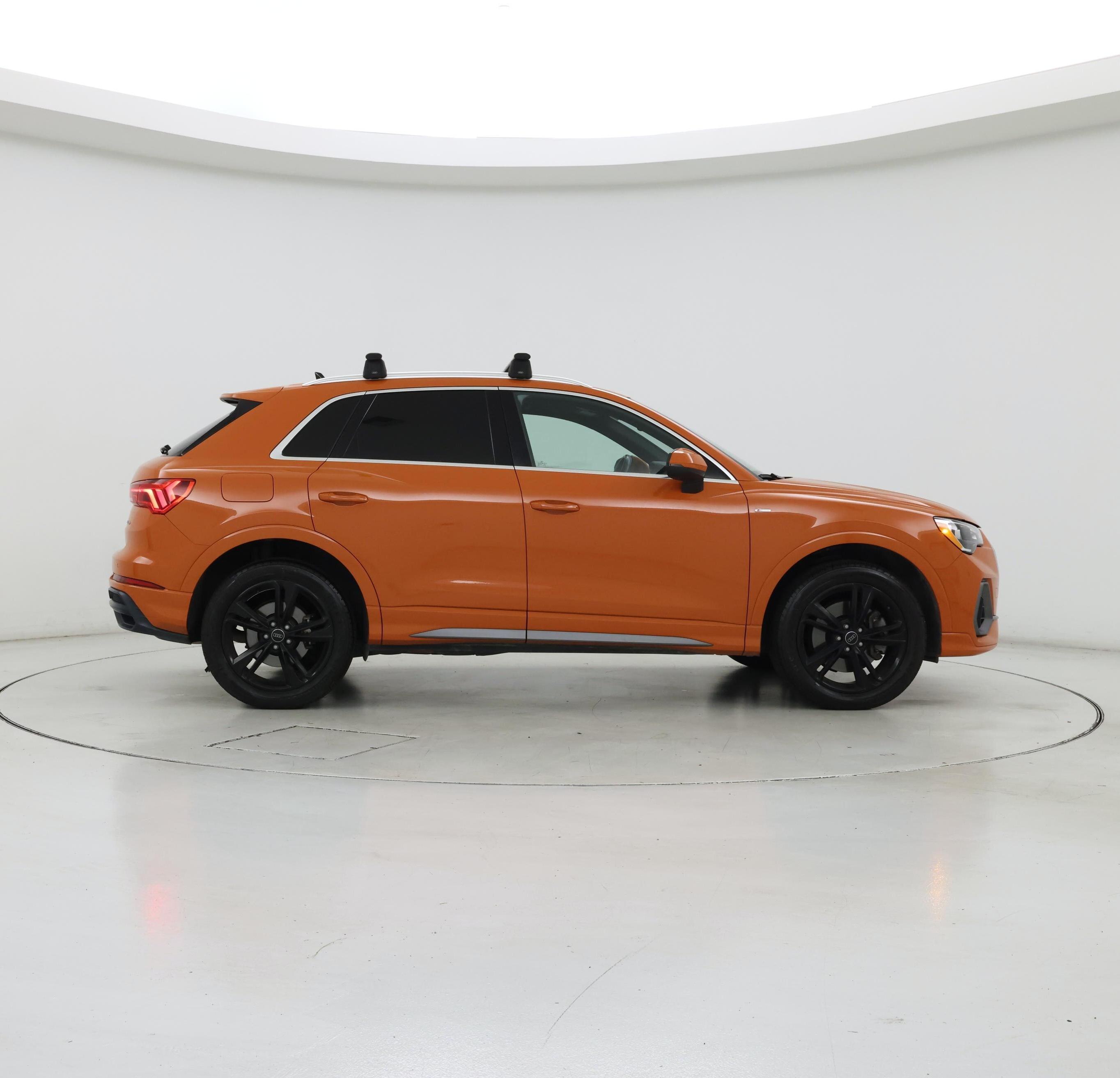 Thumbnail: 2020 Audi Q3 - 7