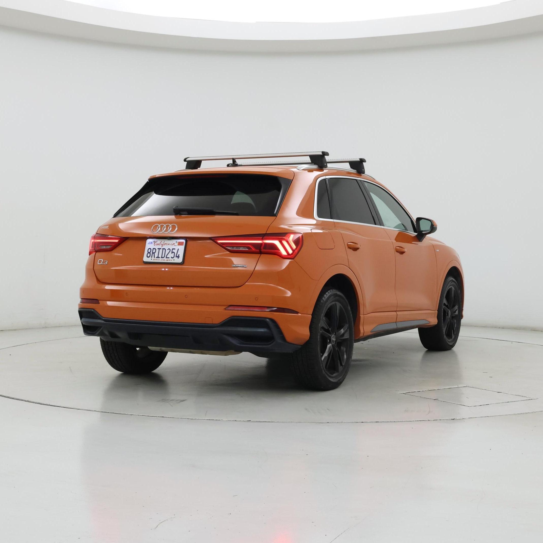 Thumbnail: 2020 Audi Q3 - 8