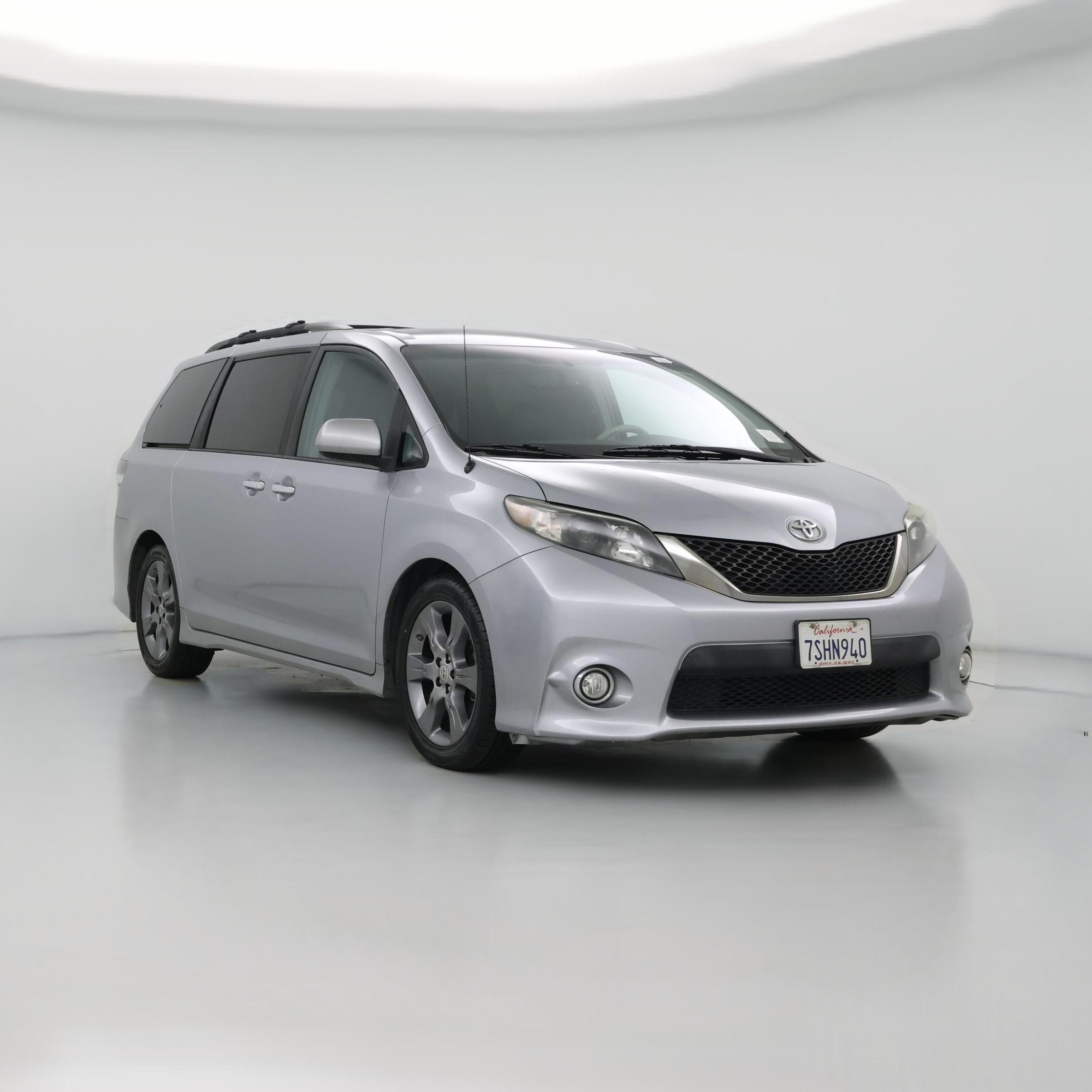 Thumbnail: 2014 Toyota Sienna - 1